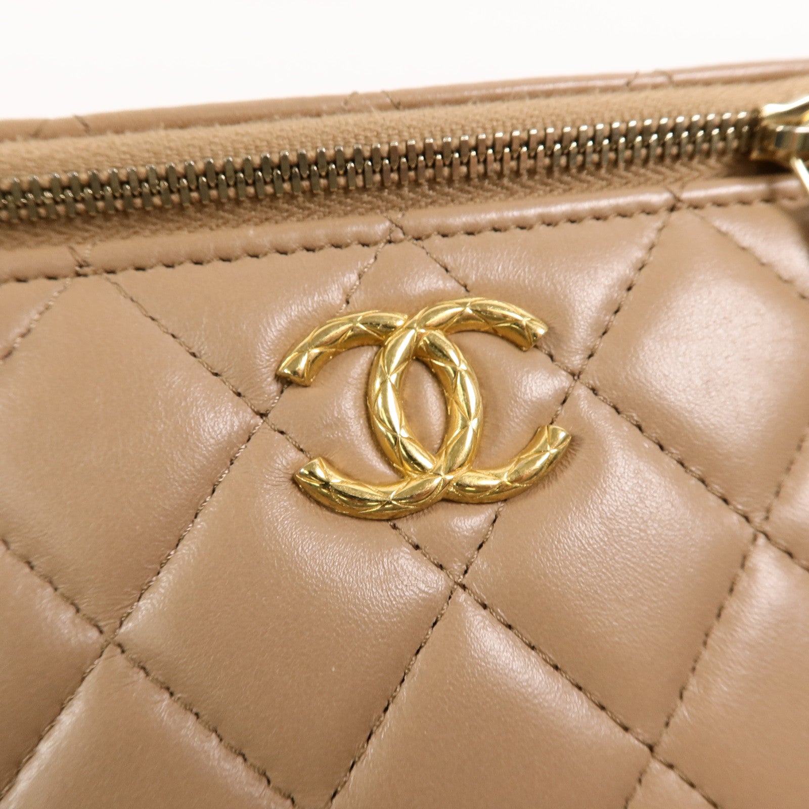 CHANEL 羊皮皮革Vanity Case鏈帶肩背袋