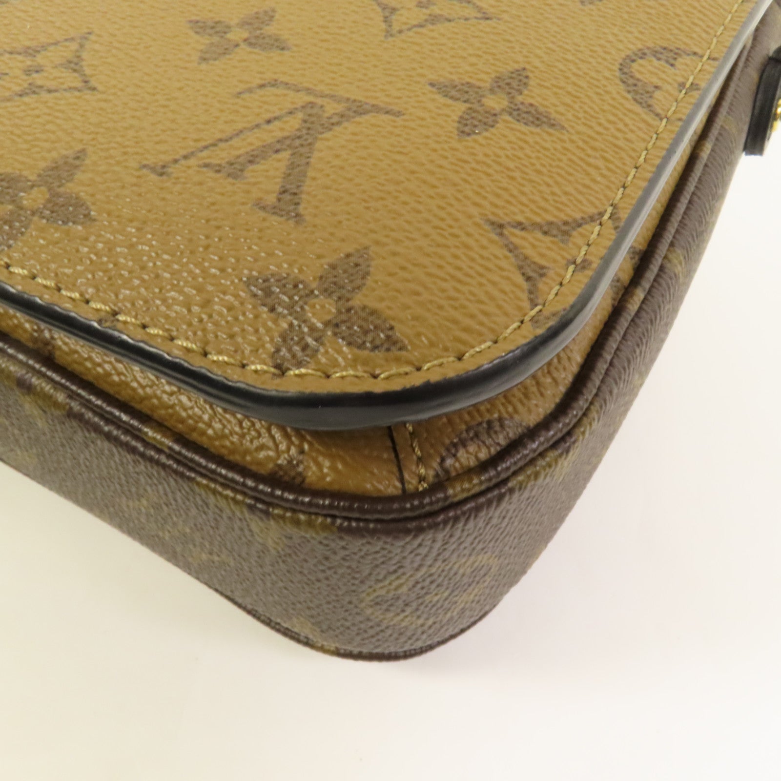 LOUIS VUITTON Monogram Reverse Pochette Metis金扣手挽肩背兩用袋