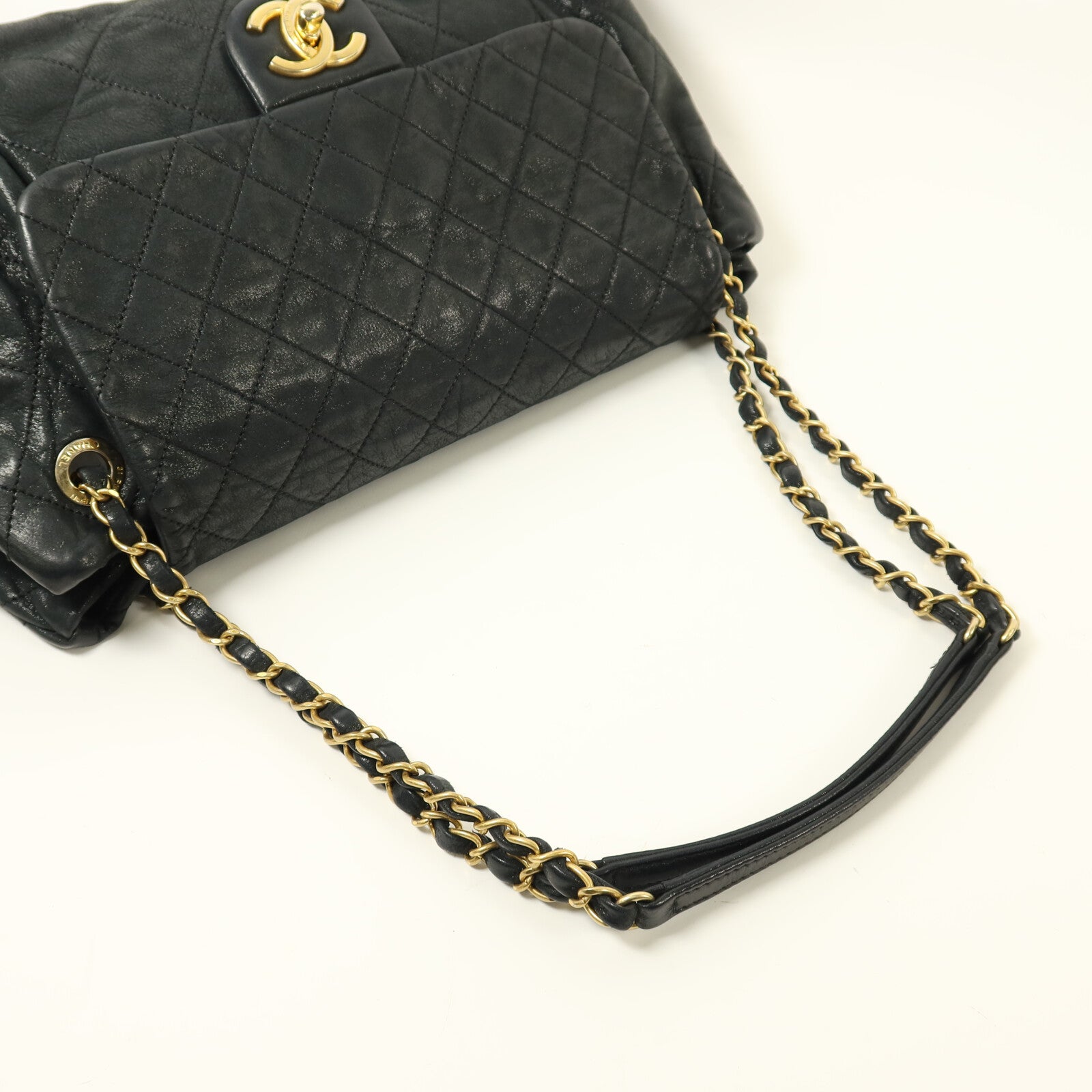 CHANEL 牛皮皮革Chain Shoulder金扣鏈帶肩背袋