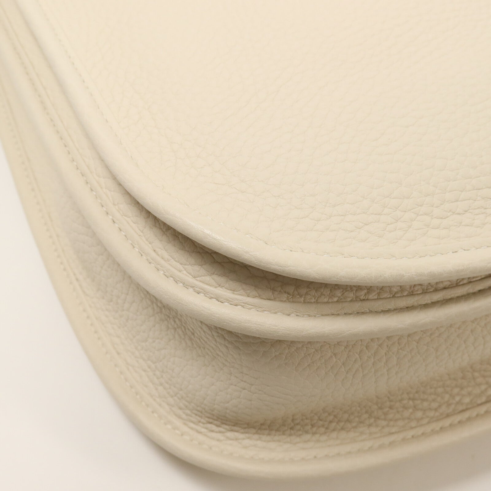HERMES Clemence皮革Evelyne PM 肩背袋Craie