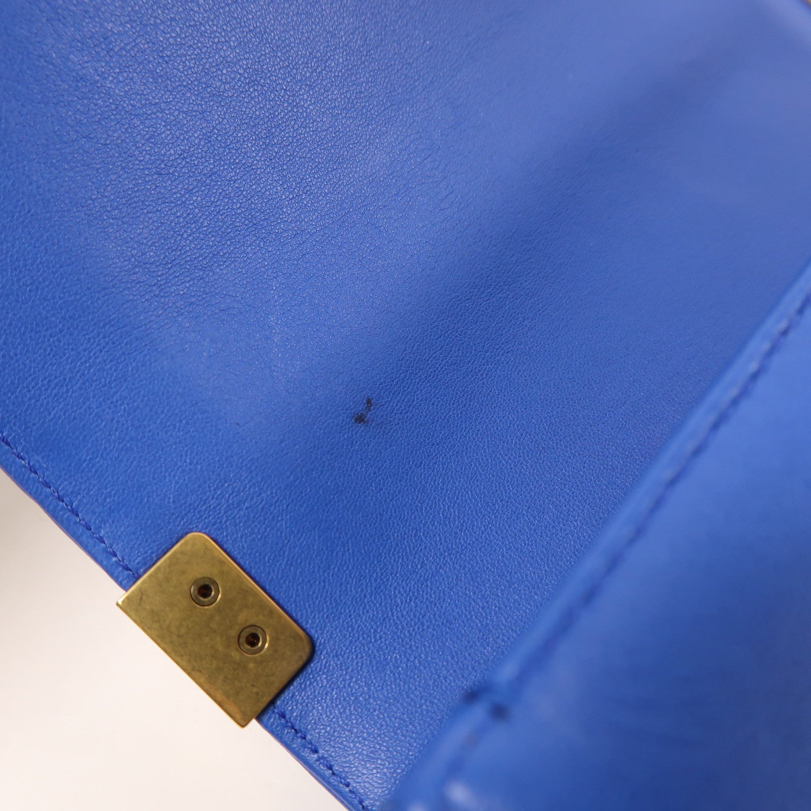 CHANEL 羊皮皮革Boy 20金扣鏈帶肩背袋