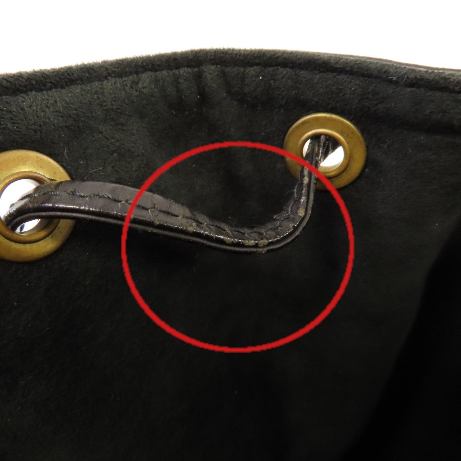 LOUIS VUITTON 【激減優惠】Epi Pettie Noe Shoulder Bag肩背袋黑色