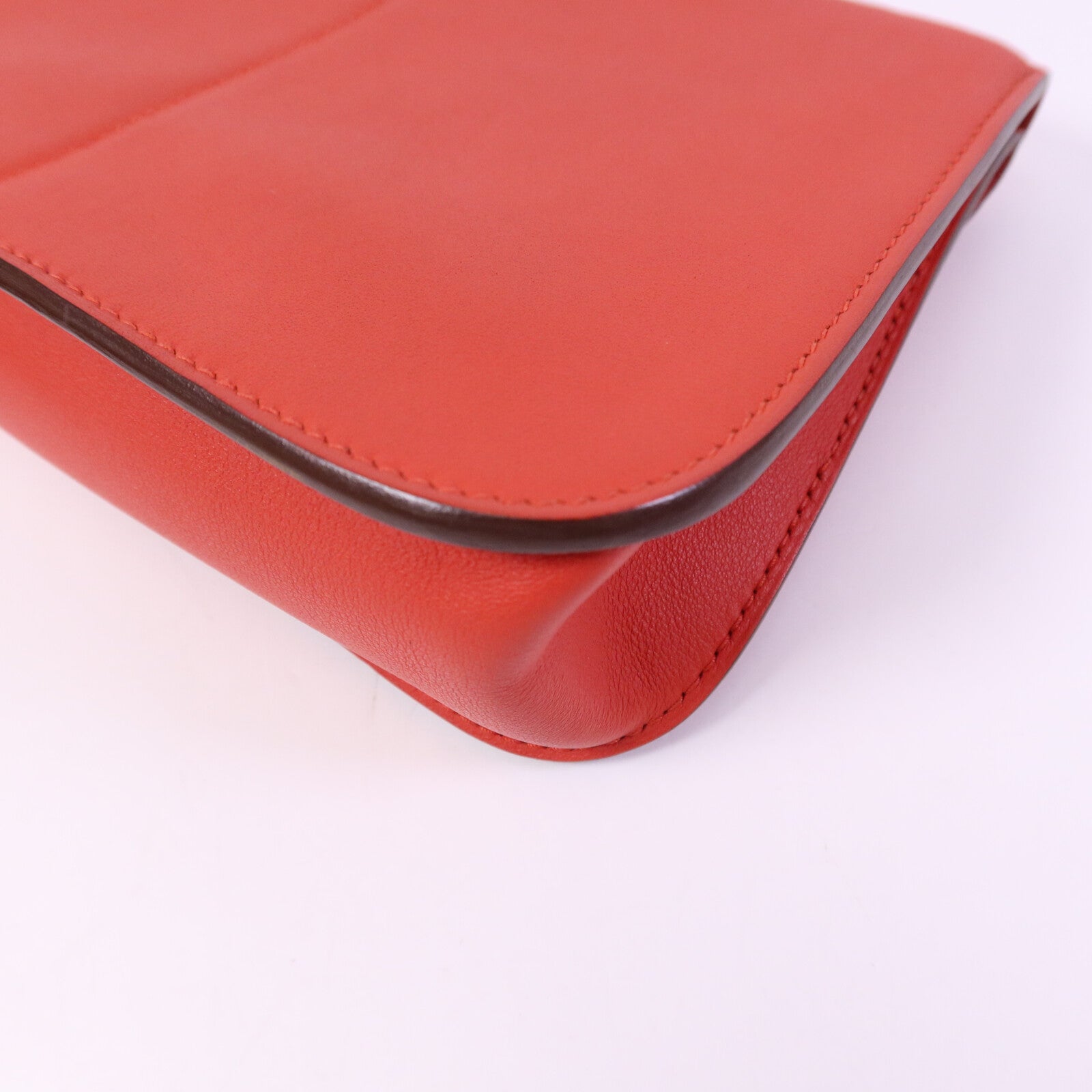 HERMES Swift皮革Halzan Mini銀扣肩背袋Rouge Tomate