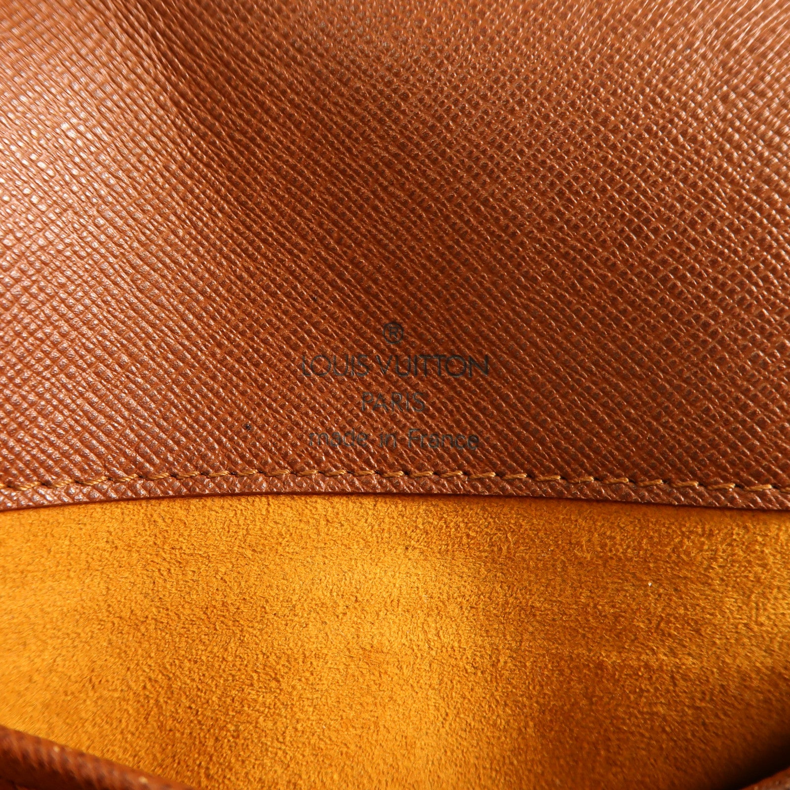LOUIS VUITTON Monogram Musette Tango Long Shoulder金扣肩背袋棕色