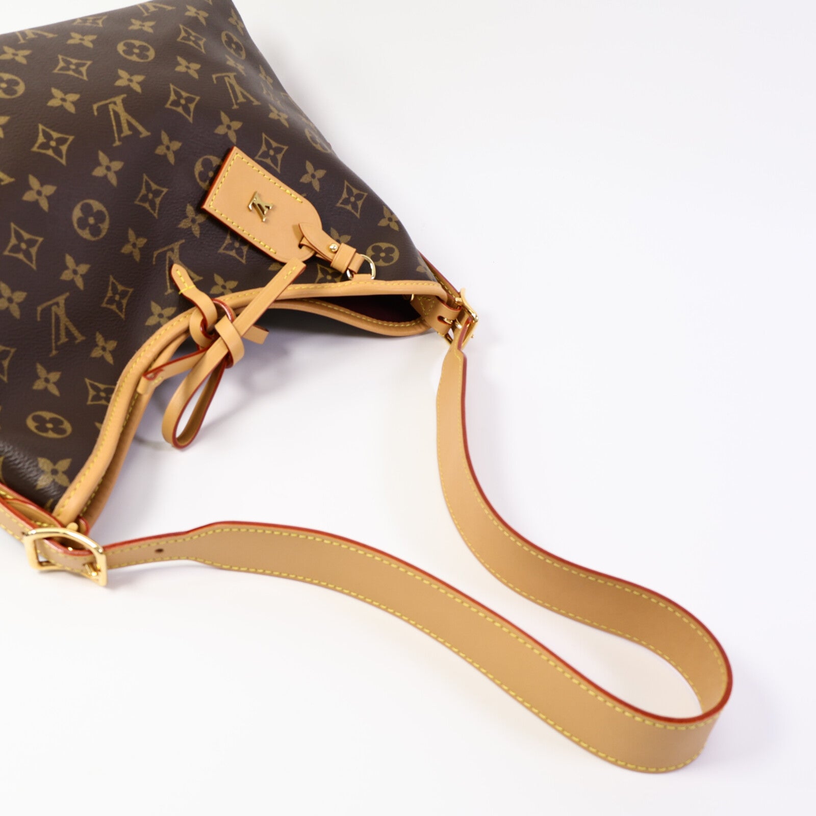 LOUIS VUITTON Monogram CarryAll PM金扣肩背袋