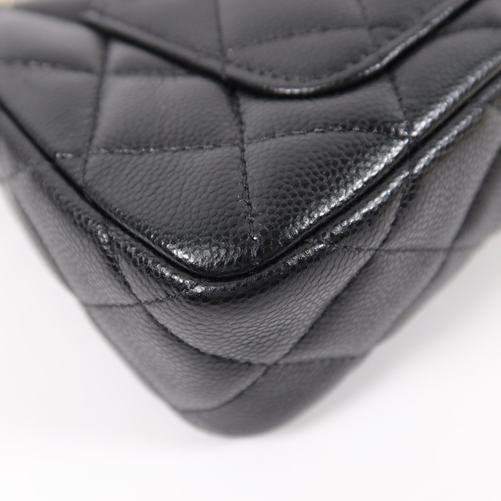 CHANEL 牛皮皮革Clutch With Chain鏈帶肩背袋