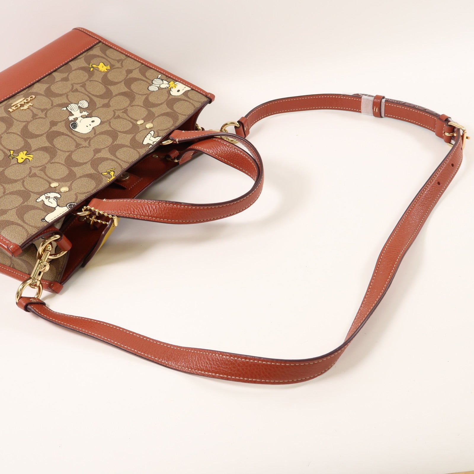 COACH PVC塗層帆布Shoulder Bag金扣手挽肩背兩用袋啡色