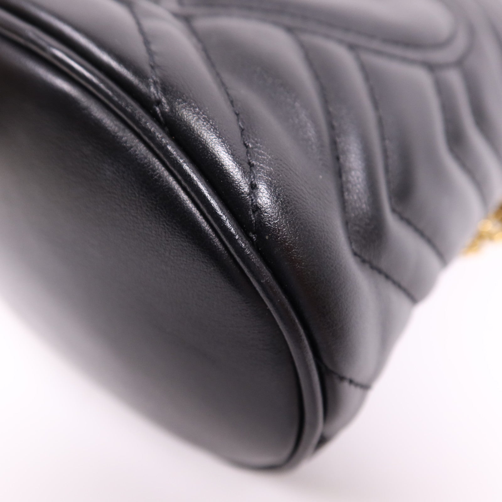 GUCCI 牛皮皮革GG Marmont Bucket金扣肩背袋