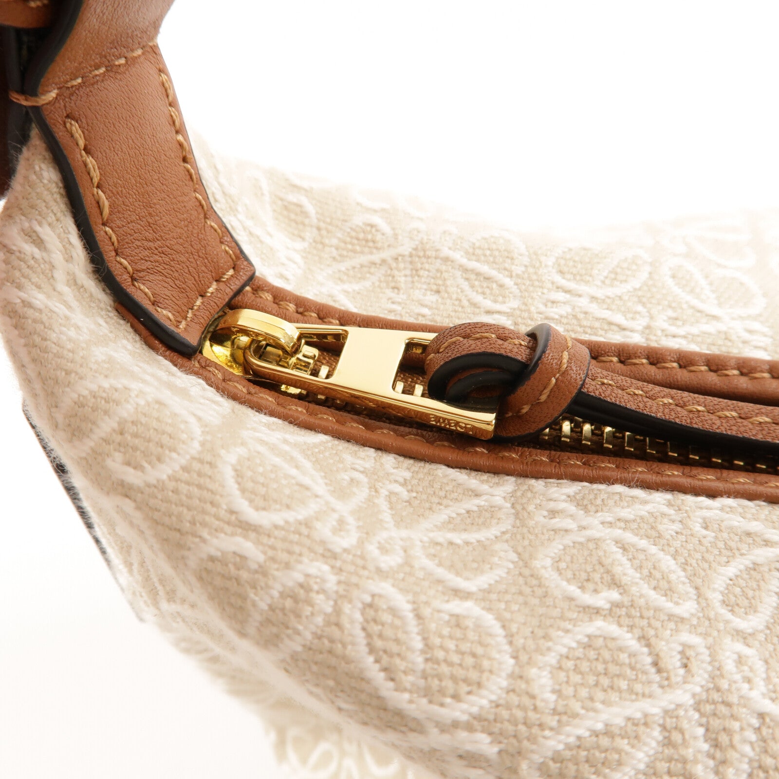 LOEWE 帆布Small Cubi手挽袋