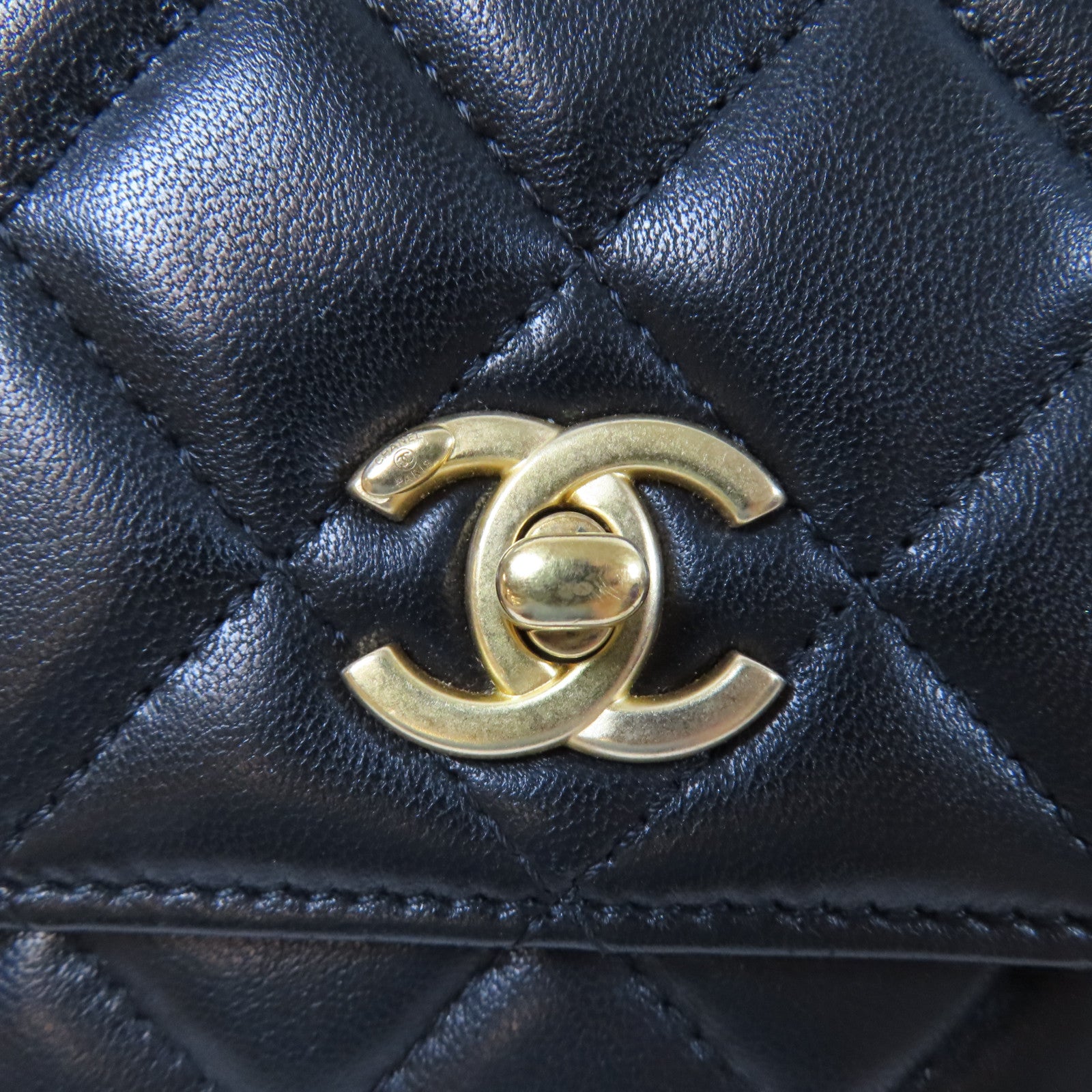 CHANEL 菱格羊皮皮革WOC 19金扣鏈帶肩背袋黑色