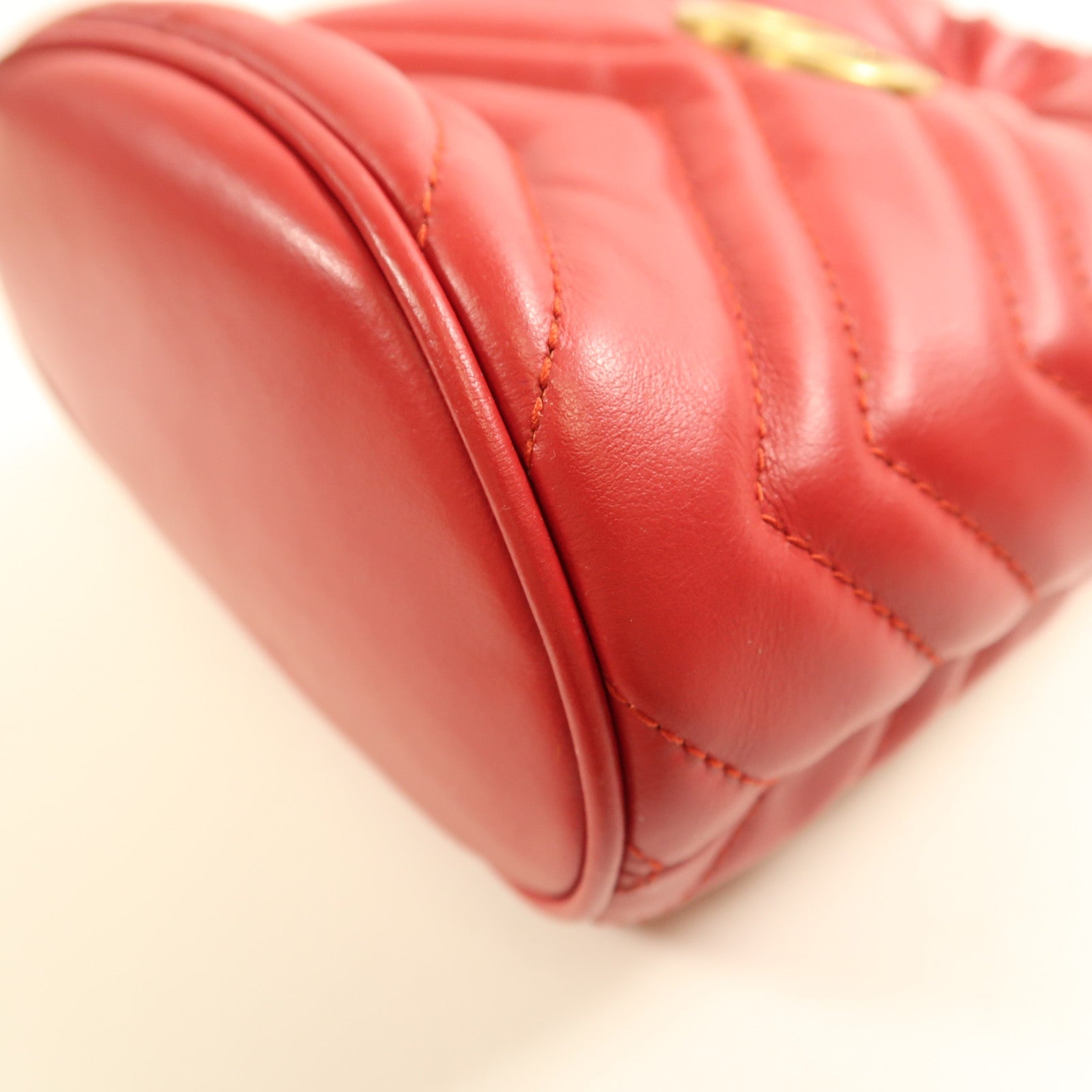 GUCCI GG GHW GG Marmont Bucket Chain Shoulder Bag 575163 Calfskin Leather Red