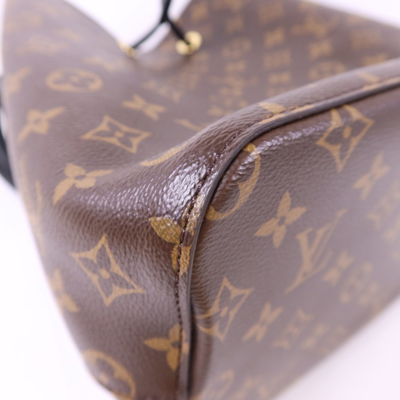 LOUIS VUITTON Monogram Neo Noe MM金扣肩背袋