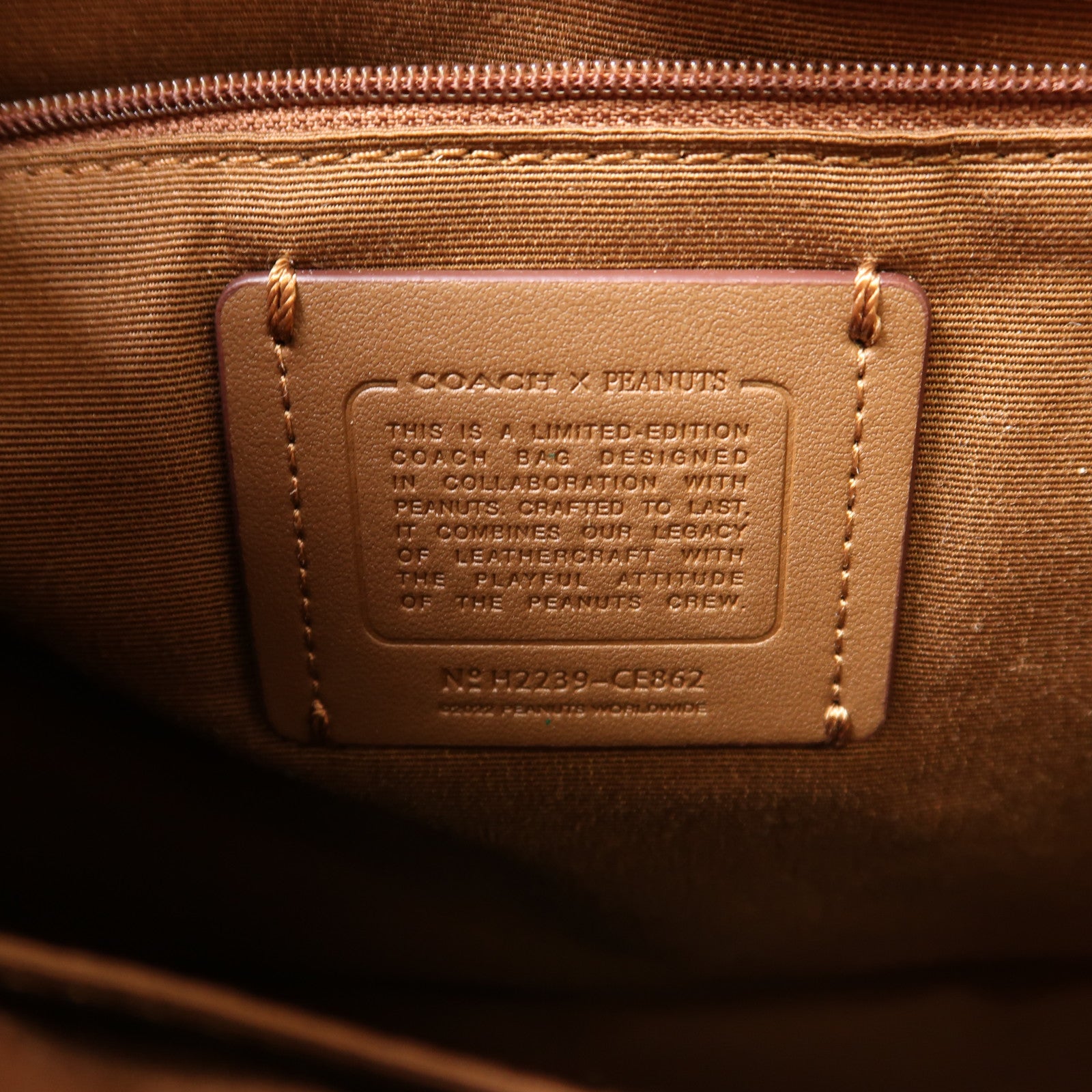 COACH PVC塗層帆布Shoulder Bag金扣手挽肩背兩用袋啡色
