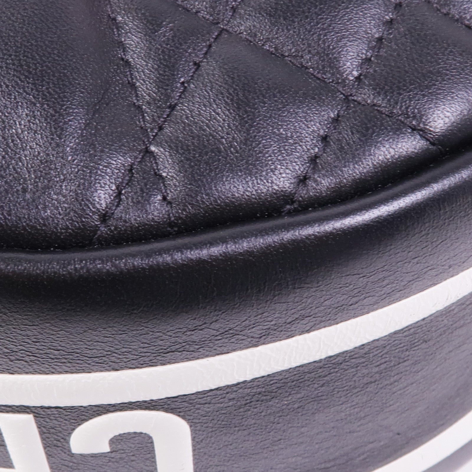 Dior 牛皮皮革Hobo Bag金扣手挽肩背兩用袋
