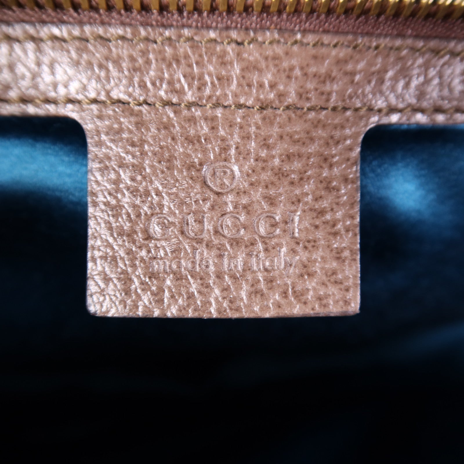 GUCCI 塗層帆布Ophidia GG Medium金扣鏈帶肩背袋