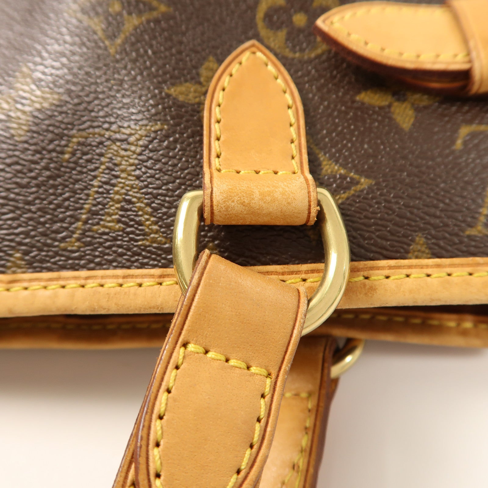LOUIS VUITTON 【激減優惠】Monogram Batignolles金扣肩背袋