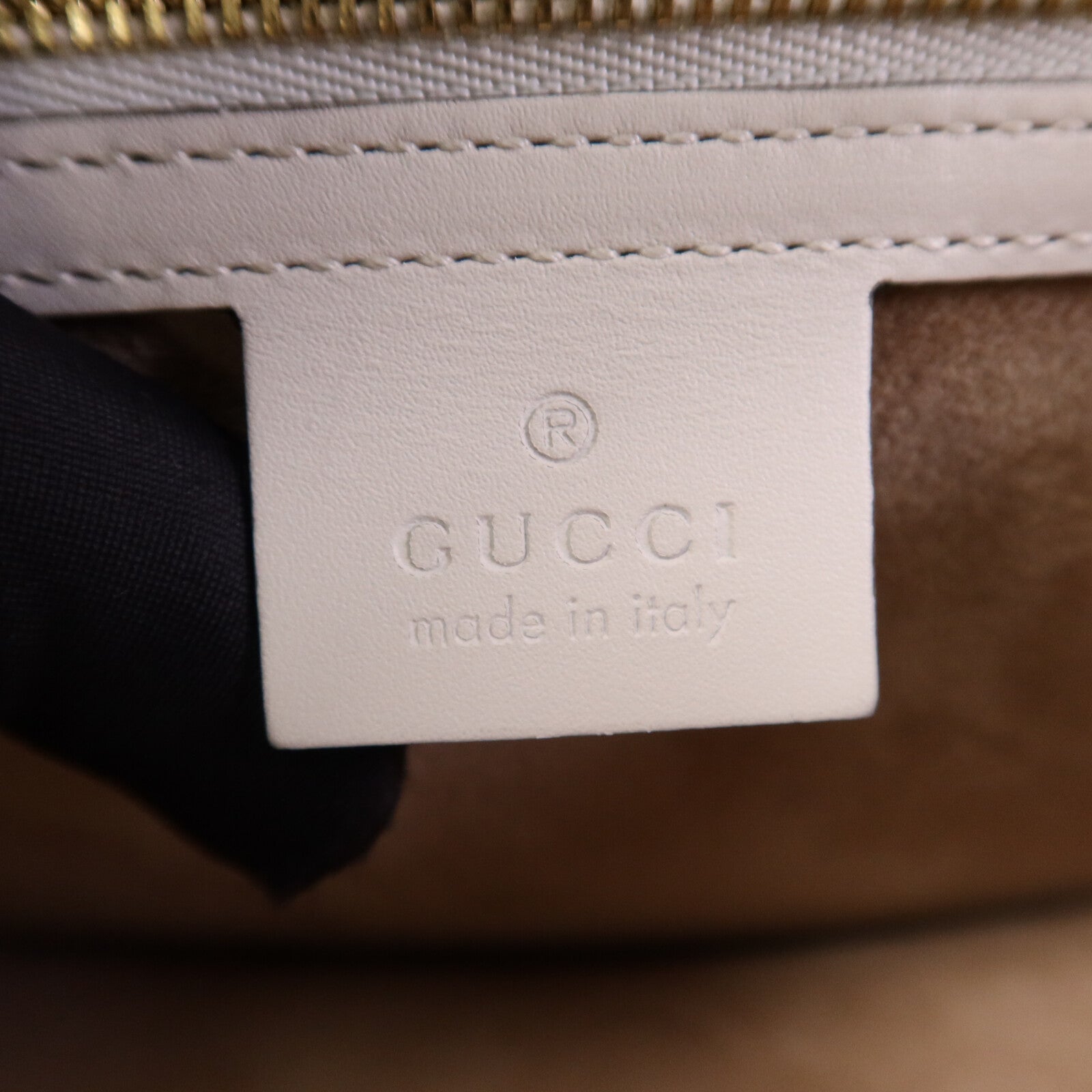 GUCCI 【激減優惠】牛皮皮革Sylvie金扣肩背袋