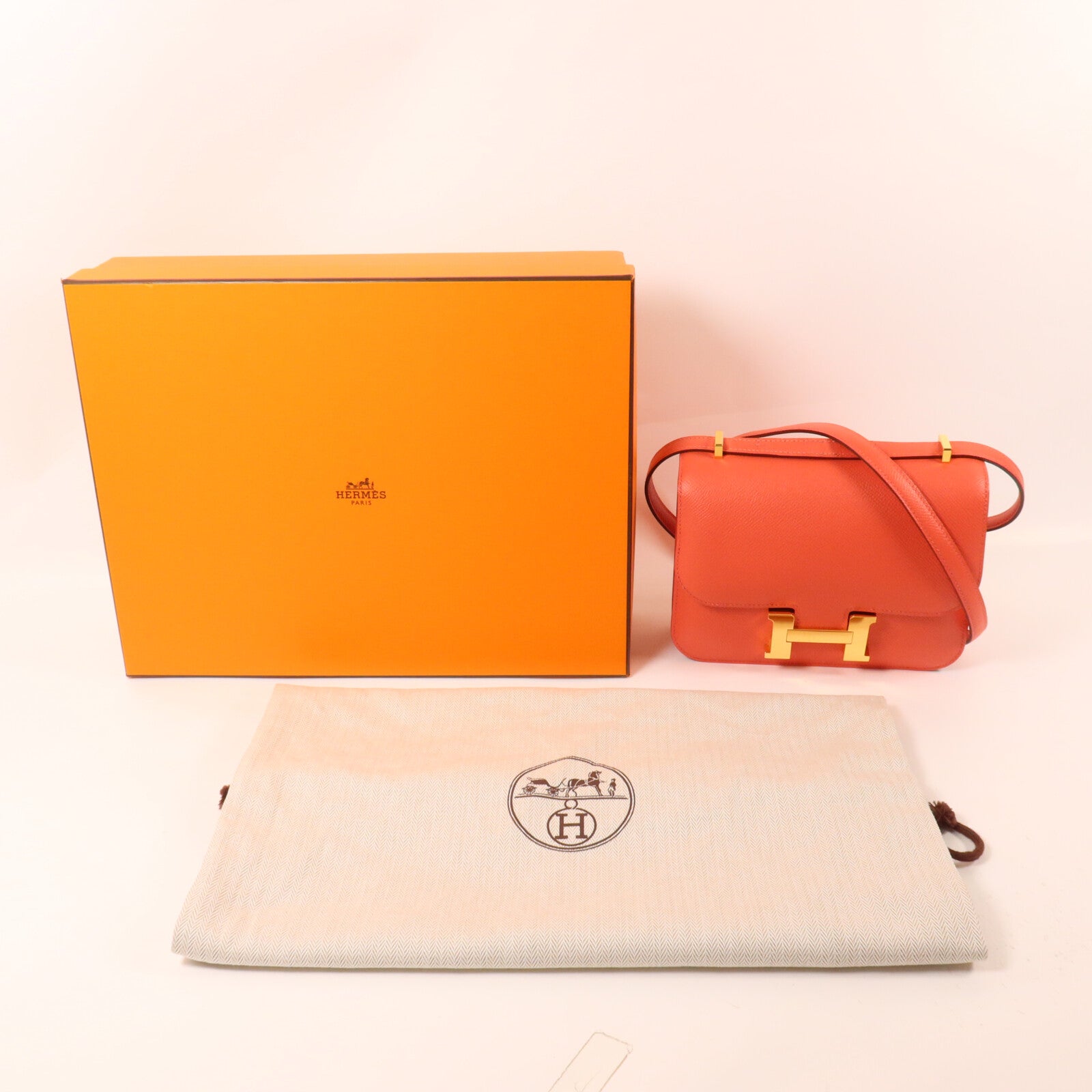 HERMES Epsom皮革Constance Mini肩背袋Rose Jaipur