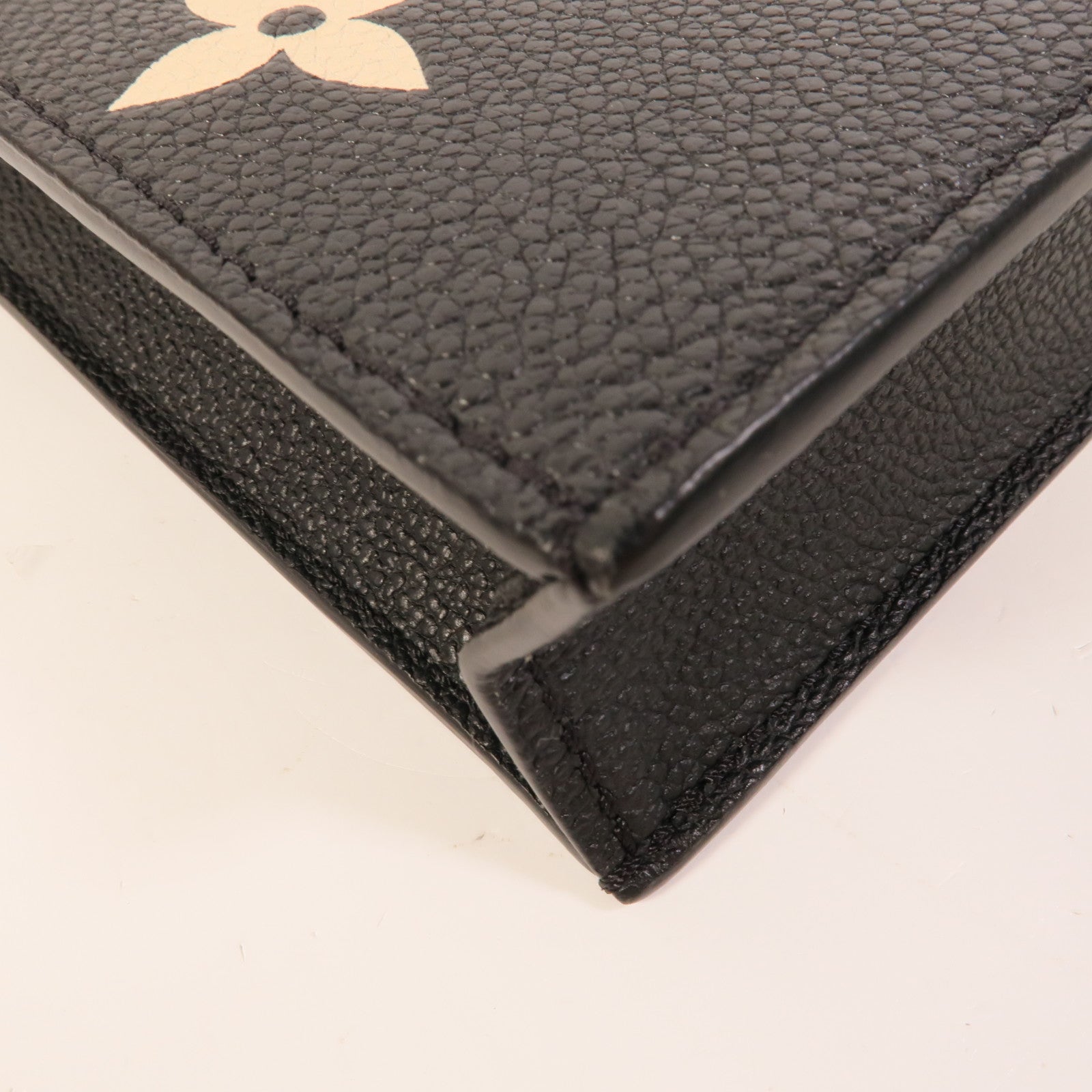 LOUIS VUITTON Monogram Empreinte Petit Sac Plat金扣手挽肩背兩用袋