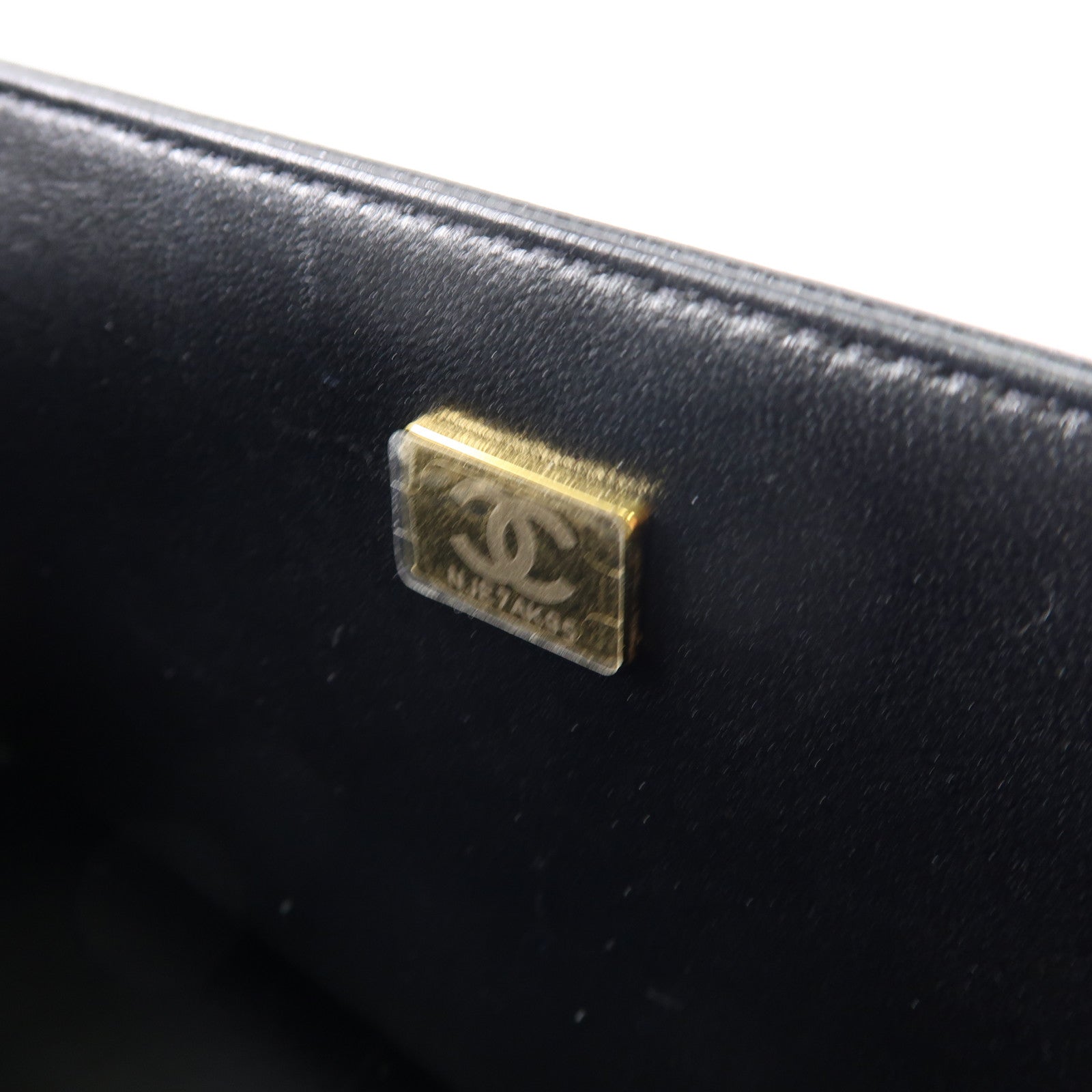 CHANEL 【激減優惠】菱格牛皮皮革Boy 25金扣鏈帶肩背袋黑色