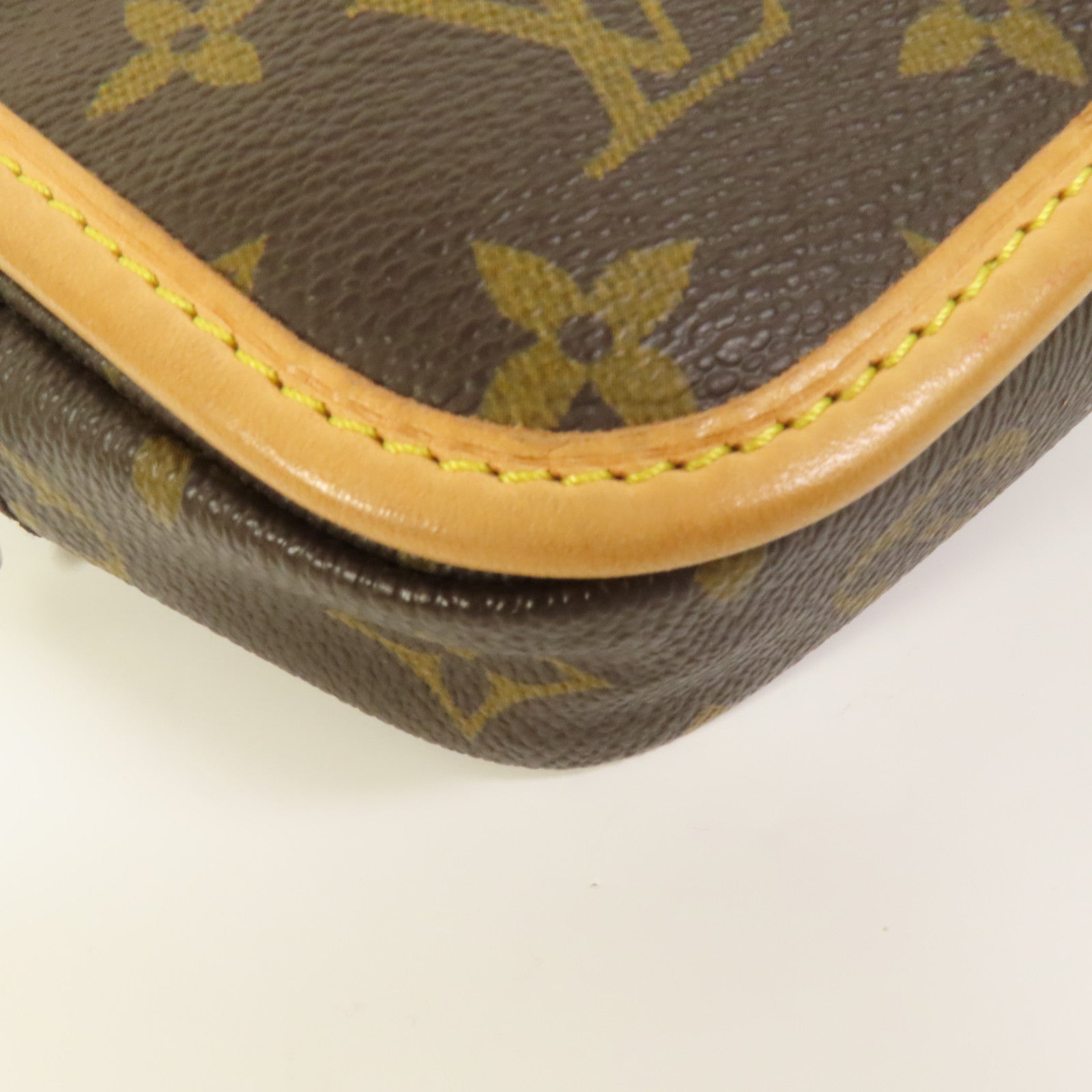 LOUIS VUITTON Monogram Bosphore Waist Bum Bag金扣腰包