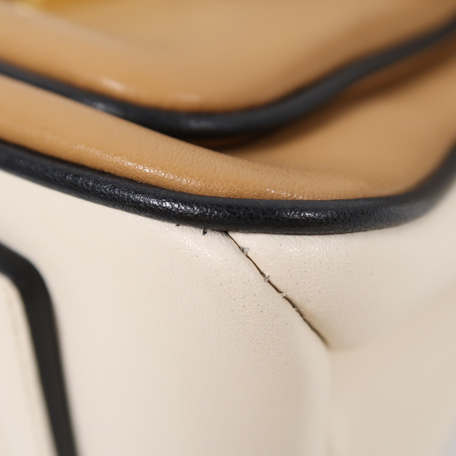 MARC JACOBS 牛皮皮革Mini Satchel金扣手挽肩背兩用袋啡色/白色