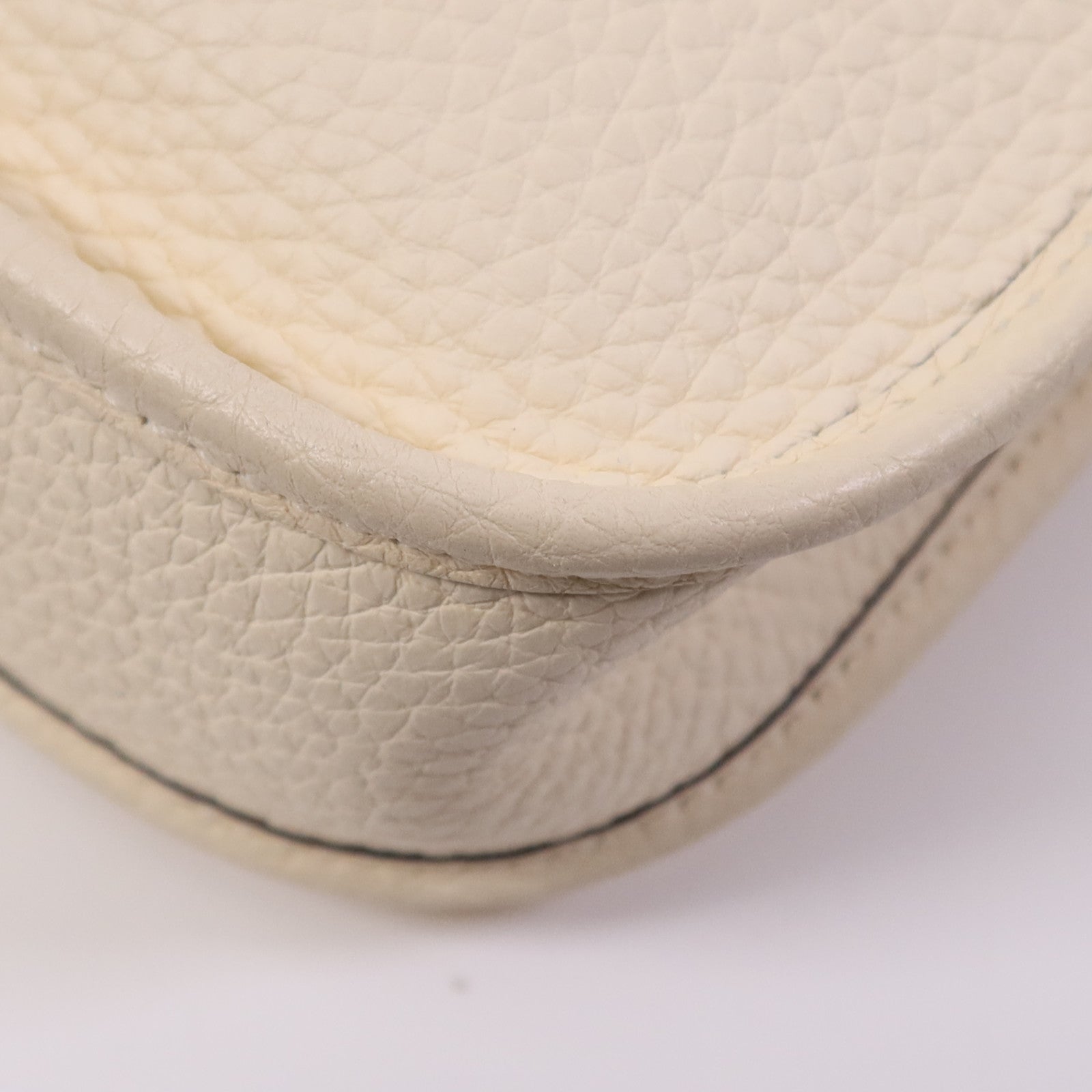 HERMES Clemence皮革Evelyne TPM金扣肩背袋Nata