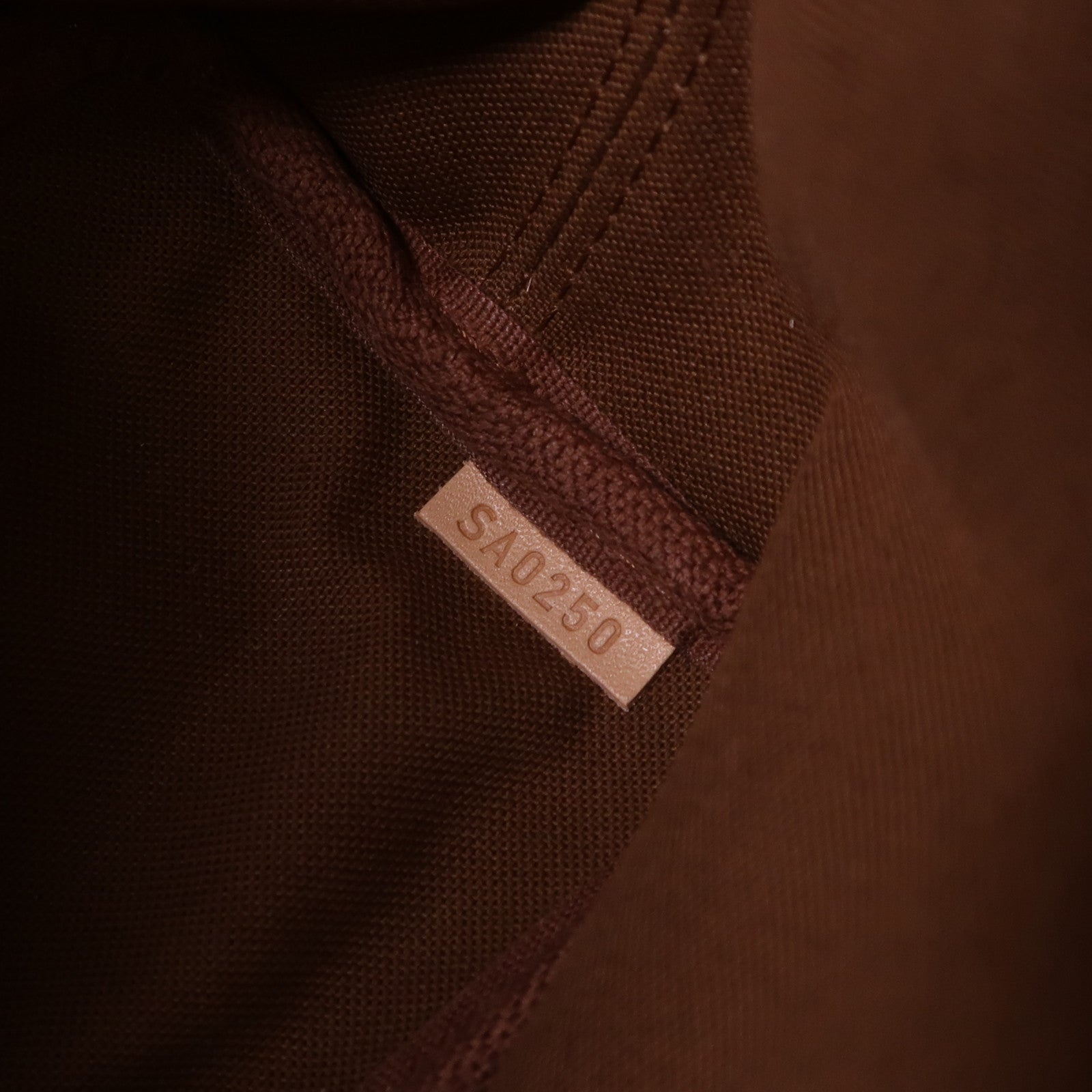 LOUIS VUITTON Monogram Nano Noe金扣肩背袋