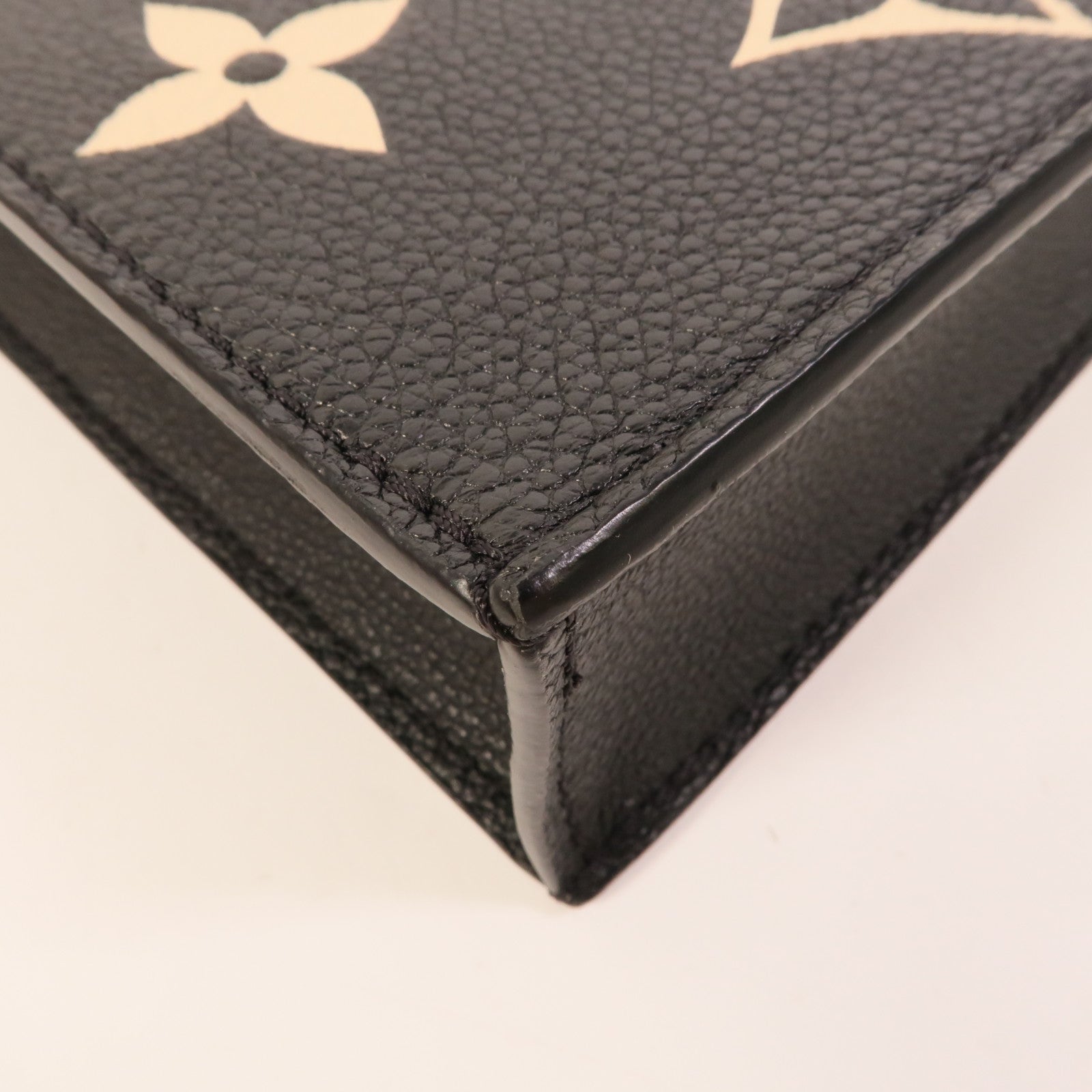 LOUIS VUITTON Monogram Empreinte Petit Sac Plat金扣手挽肩背兩用袋