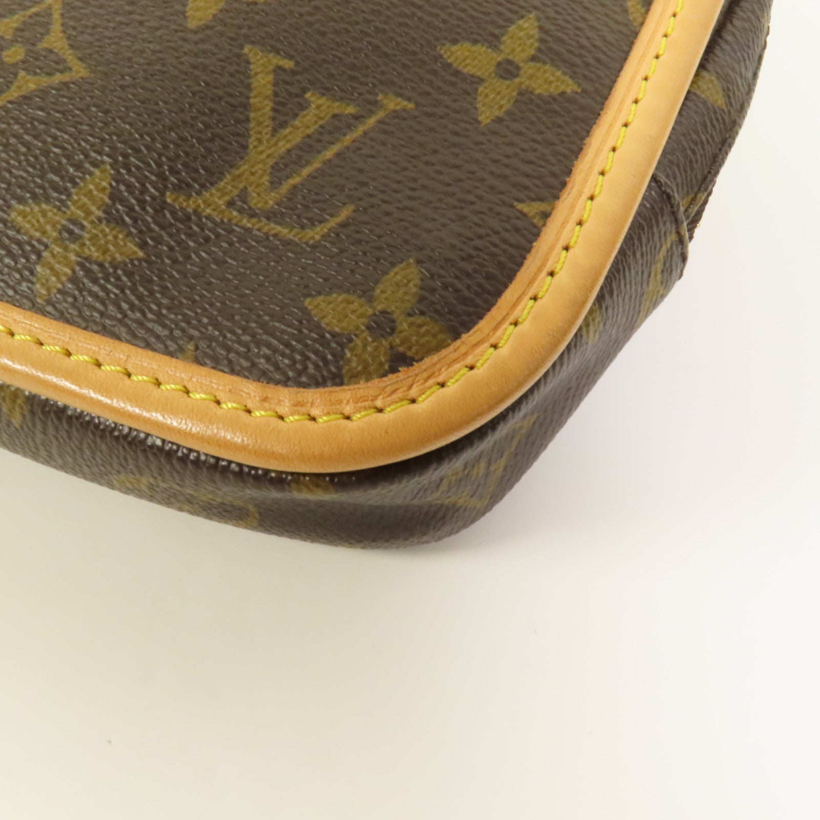 LOUIS VUITTON Monogram Bosphore Waist Bum Bag金扣腰包