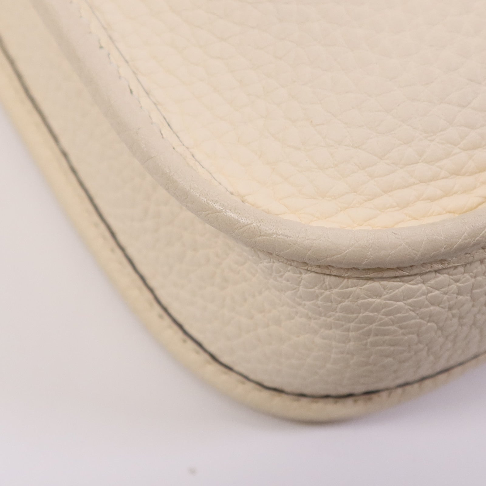 HERMES Clemence皮革Evelyne TPM金扣肩背袋Nata