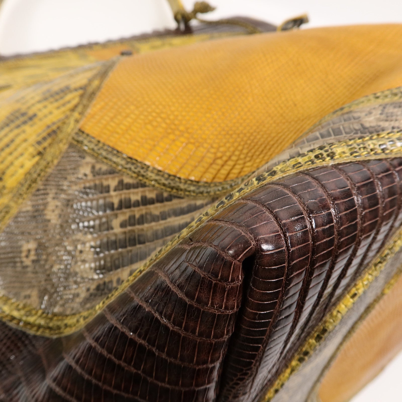 BOTTEGA VENETA 鱷魚/蜥蝪皮革Patchwork Preziso手挽袋
