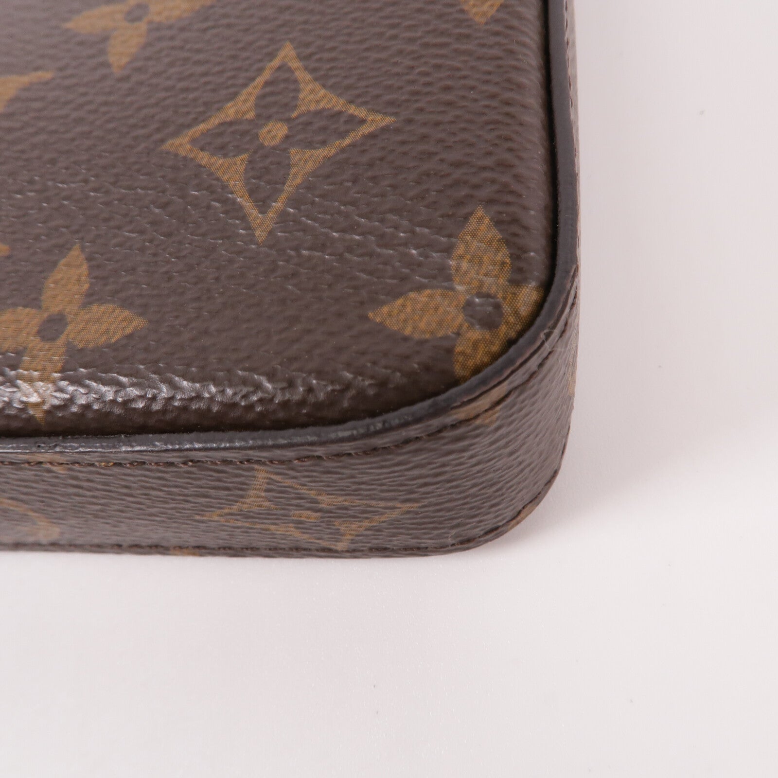 LOUIS VUITTON Monogram Pochette Felicie鏈帶肩背袋
