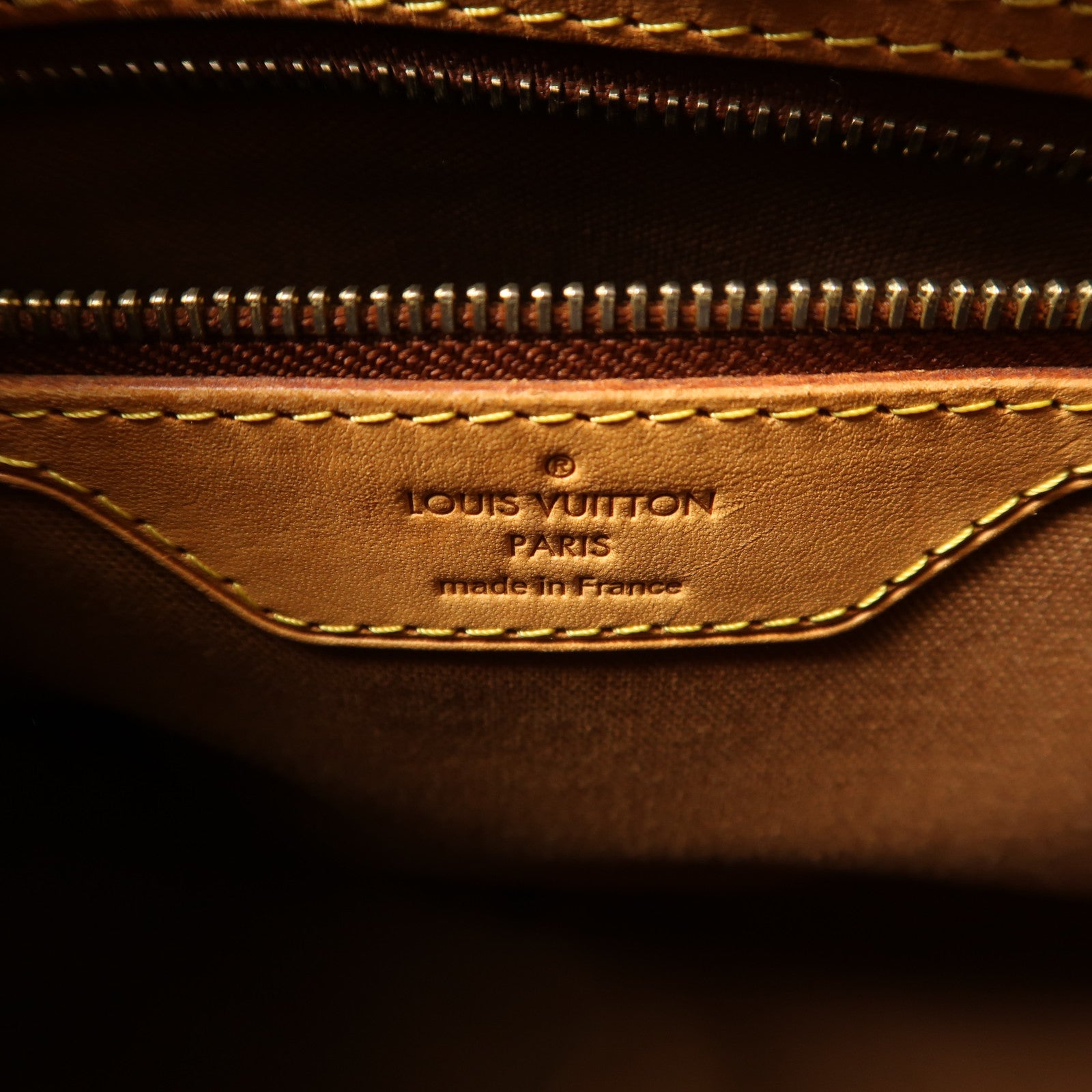 LOUIS VUITTON 【激減優惠】Monogram Batignolles金扣肩背袋