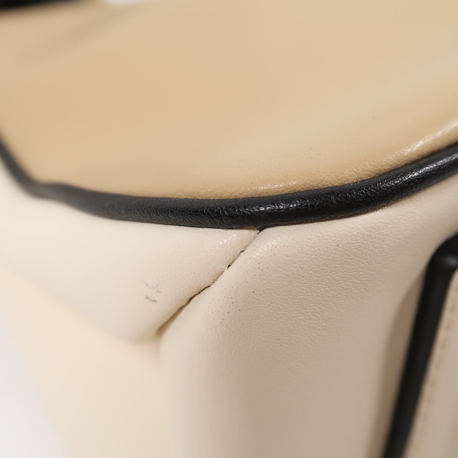 MARC JACOBS 牛皮皮革Mini Satchel金扣手挽肩背兩用袋啡色/白色