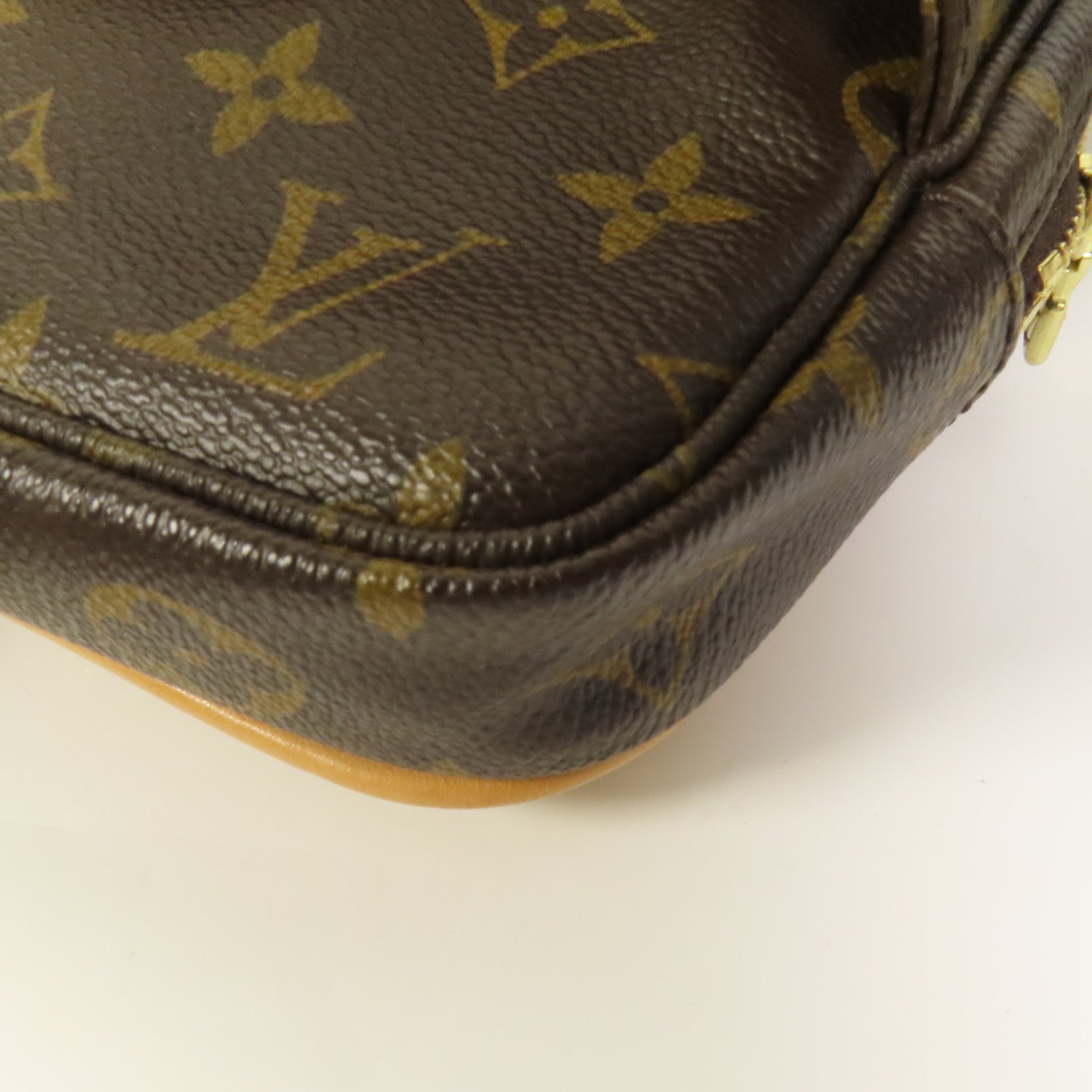 LOUIS VUITTON Monogram Bosphore Waist Bum Bag金扣腰包