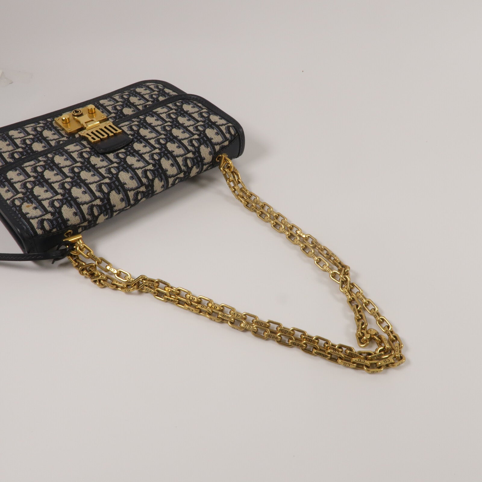Dior 帆布Dioraddict Flap Bag鏈帶肩背袋
