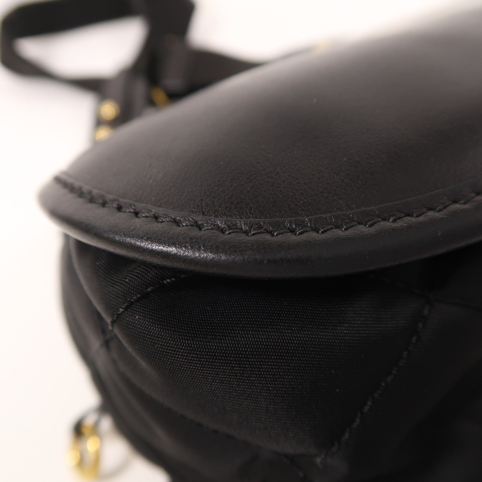 PRADA 尼龍/皮革Shoulder Bag金扣肩背袋