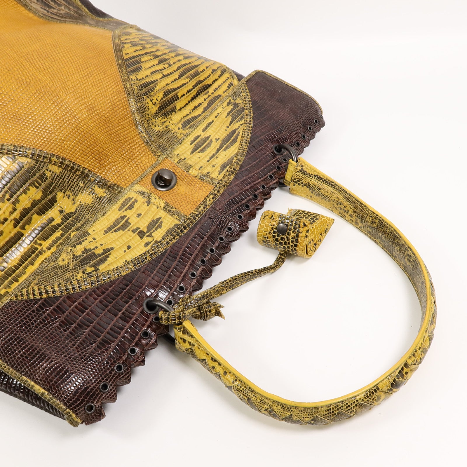 BOTTEGA VENETA 鱷魚/蜥蝪皮革Patchwork Preziso手挽袋