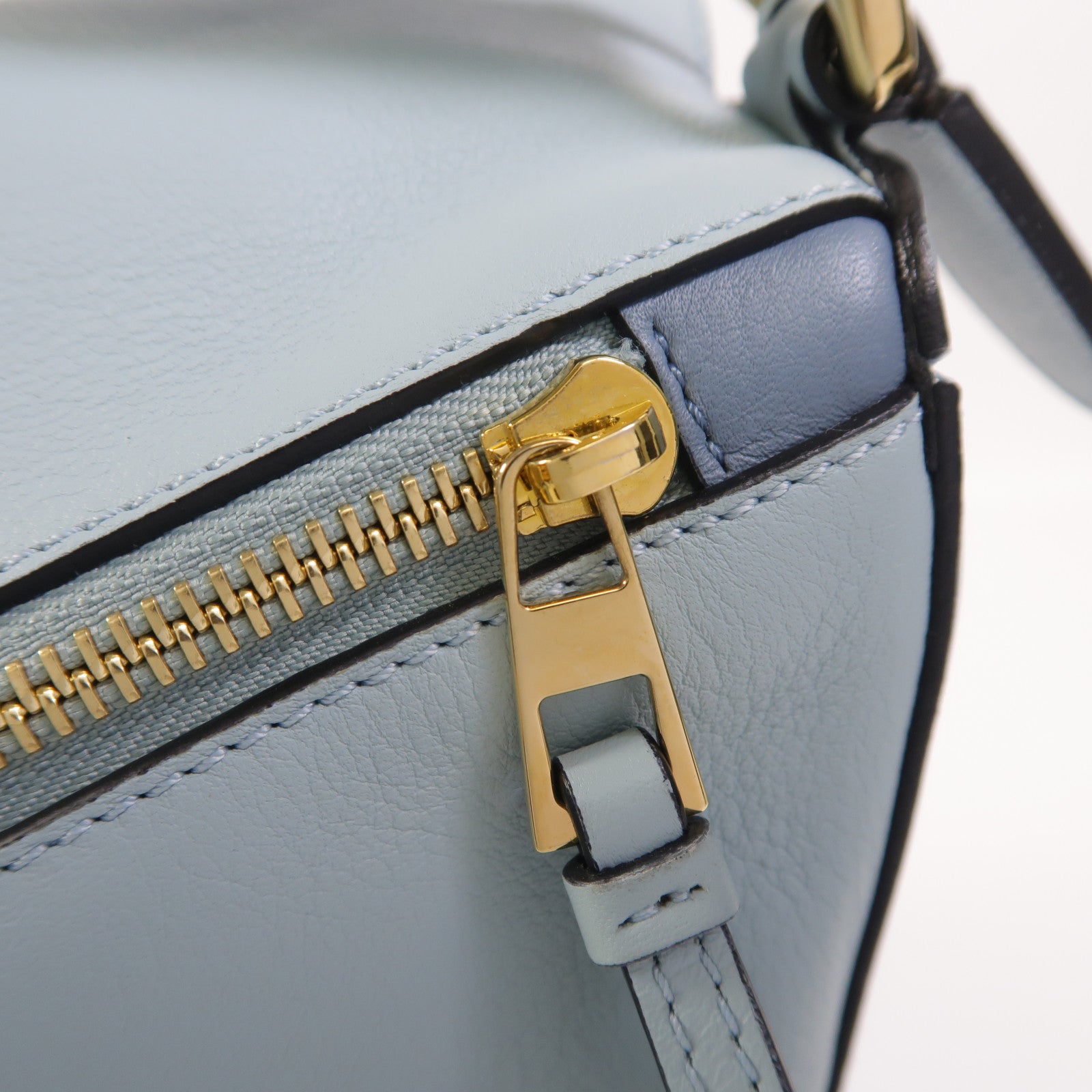 LOEWE 牛皮皮革Puzzle手挽肩背兩用袋