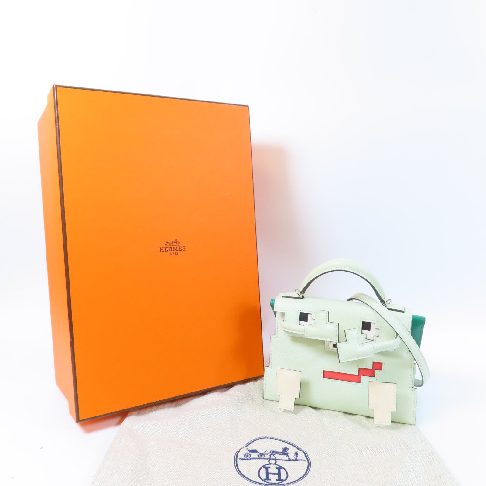 HERMES 【激減優惠】Epsom皮革Kelly Doll Picto銀扣肩背袋Vert Fizz綠色