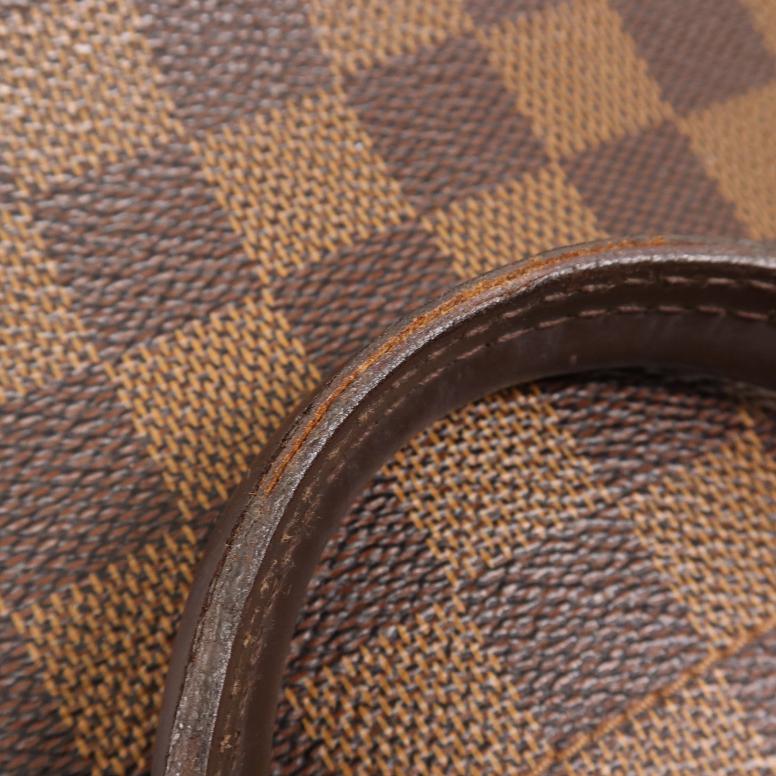 LOUIS VUITTON Damier Kensington Bowling金扣手挽袋