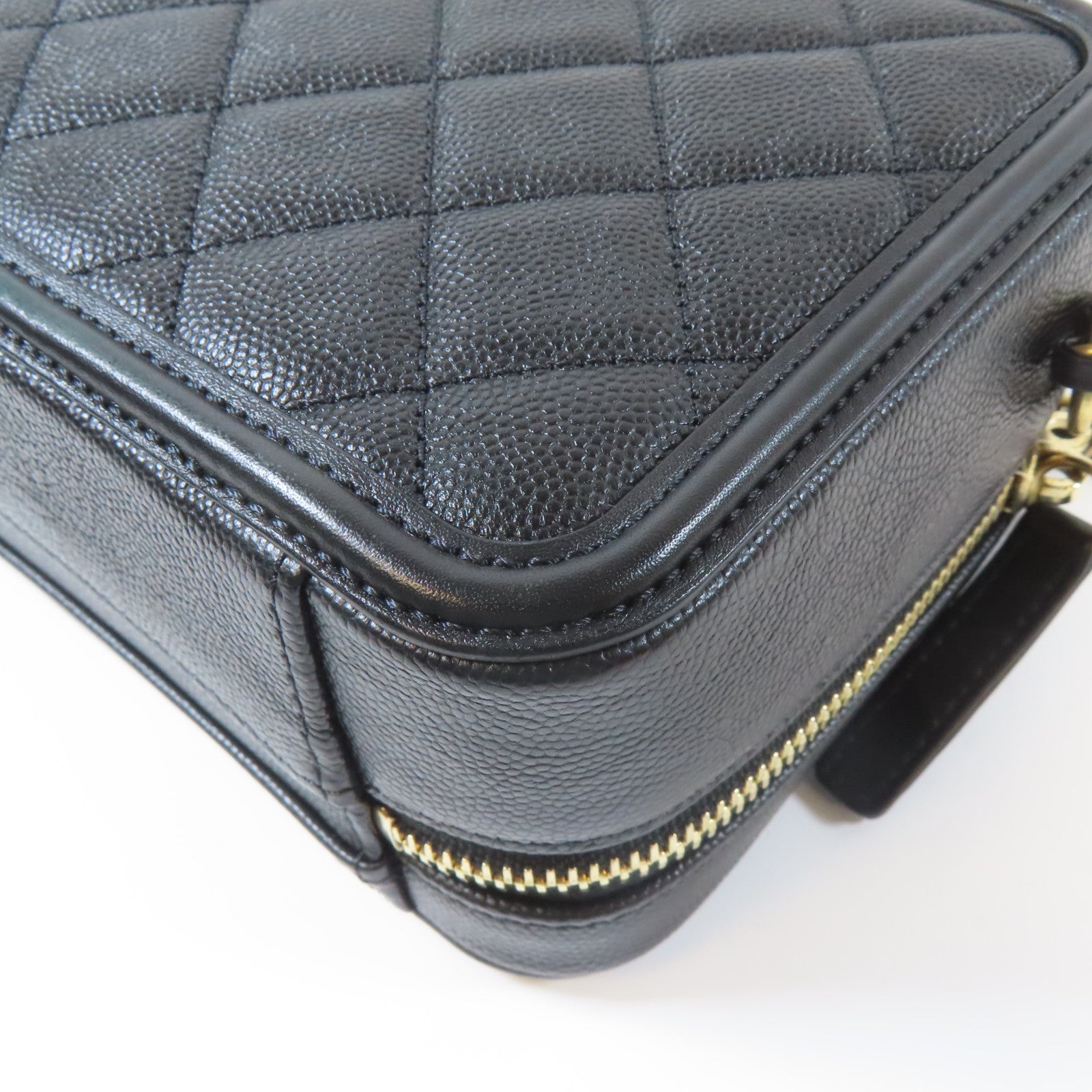 CHANEL 菱格Caviar皮革Filigree Vanity Case金扣手挽肩背兩用袋黑色