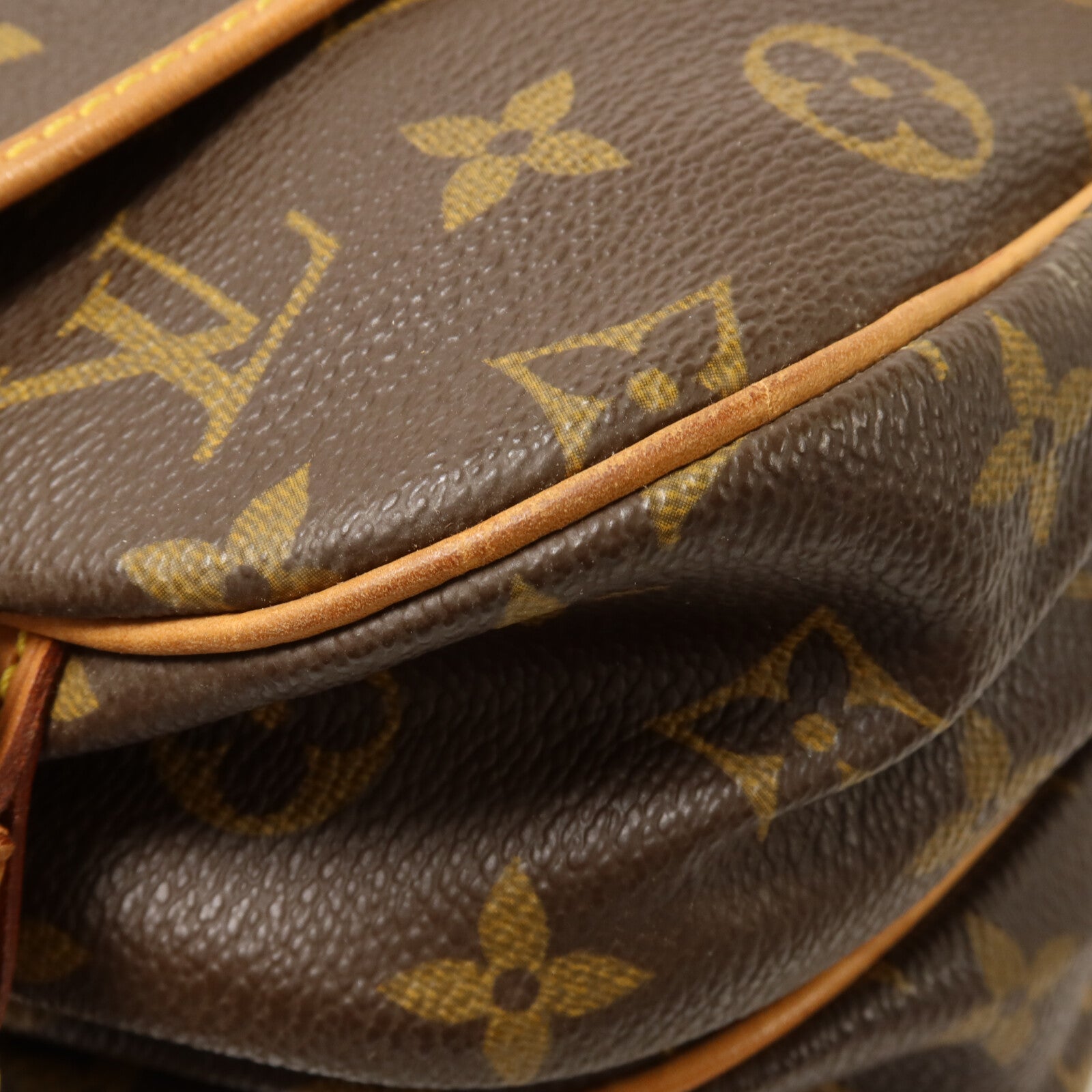 LOUIS VUITTON Monogram Saumur 30肩背袋