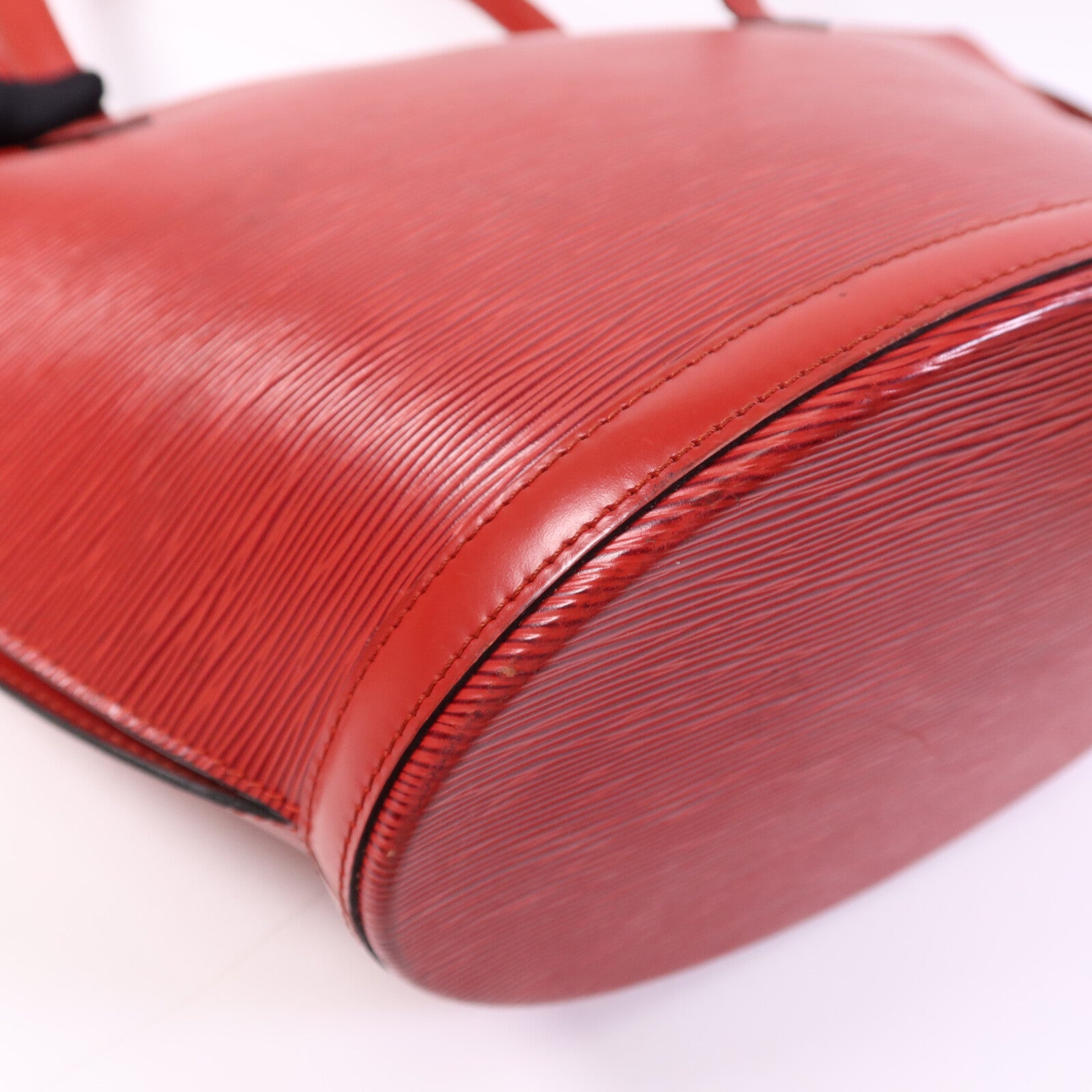 LOUIS VUITTON Epi Saint Jacques金扣肩背袋/手挽袋