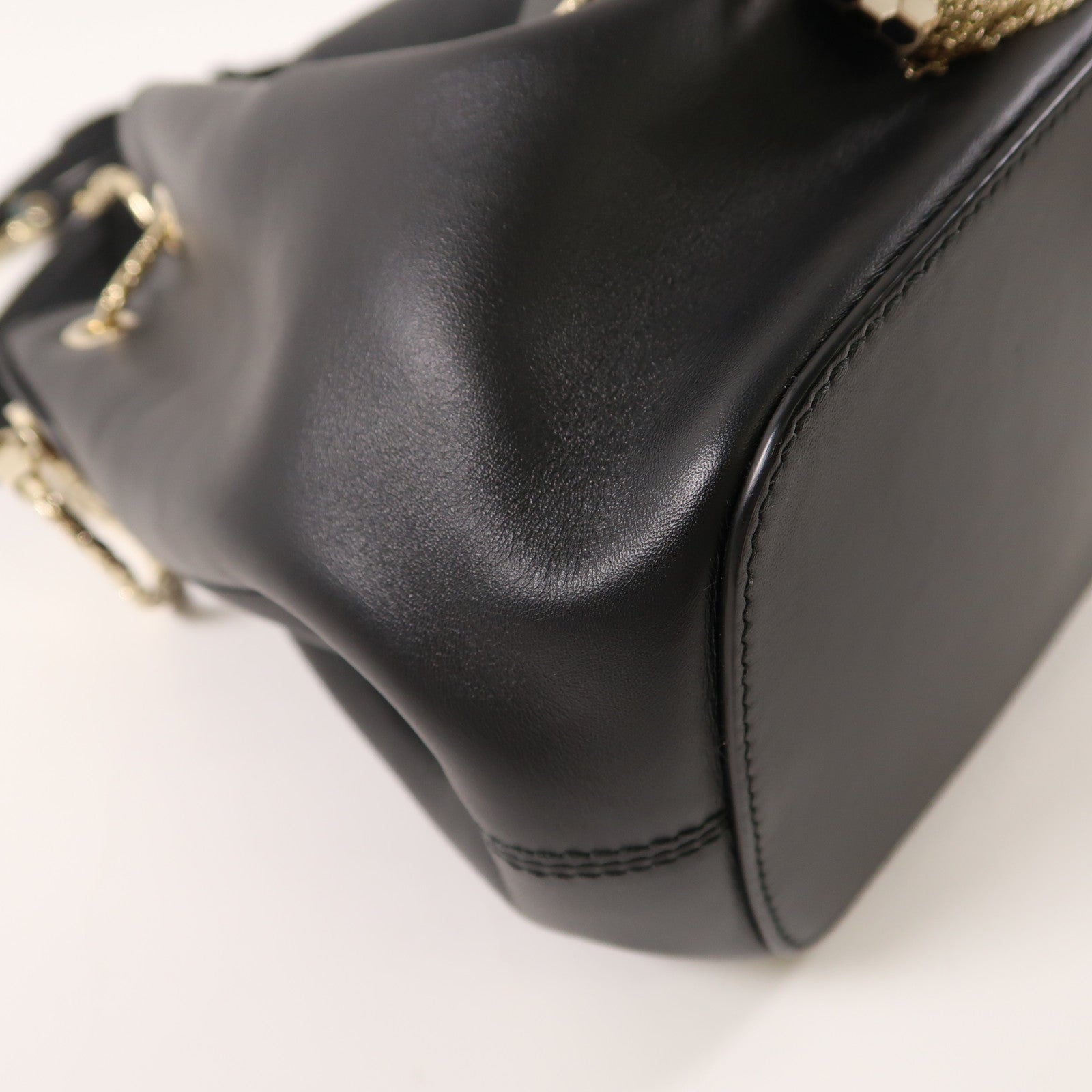 BVLGARI 牛皮皮革Chain Shoulder金扣鏈帶肩背袋黑色