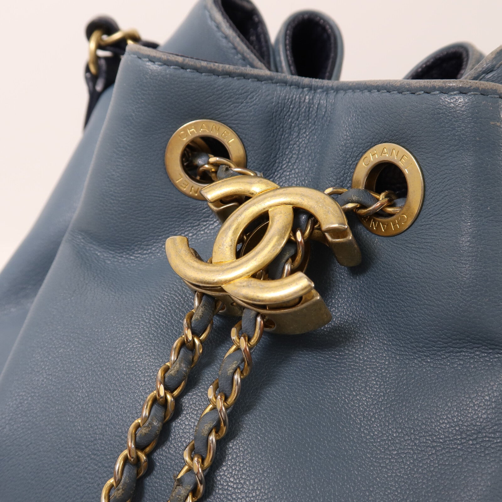 CHANEL 【激減優惠】羊皮皮革Chain Shoulder金扣鏈帶肩背袋