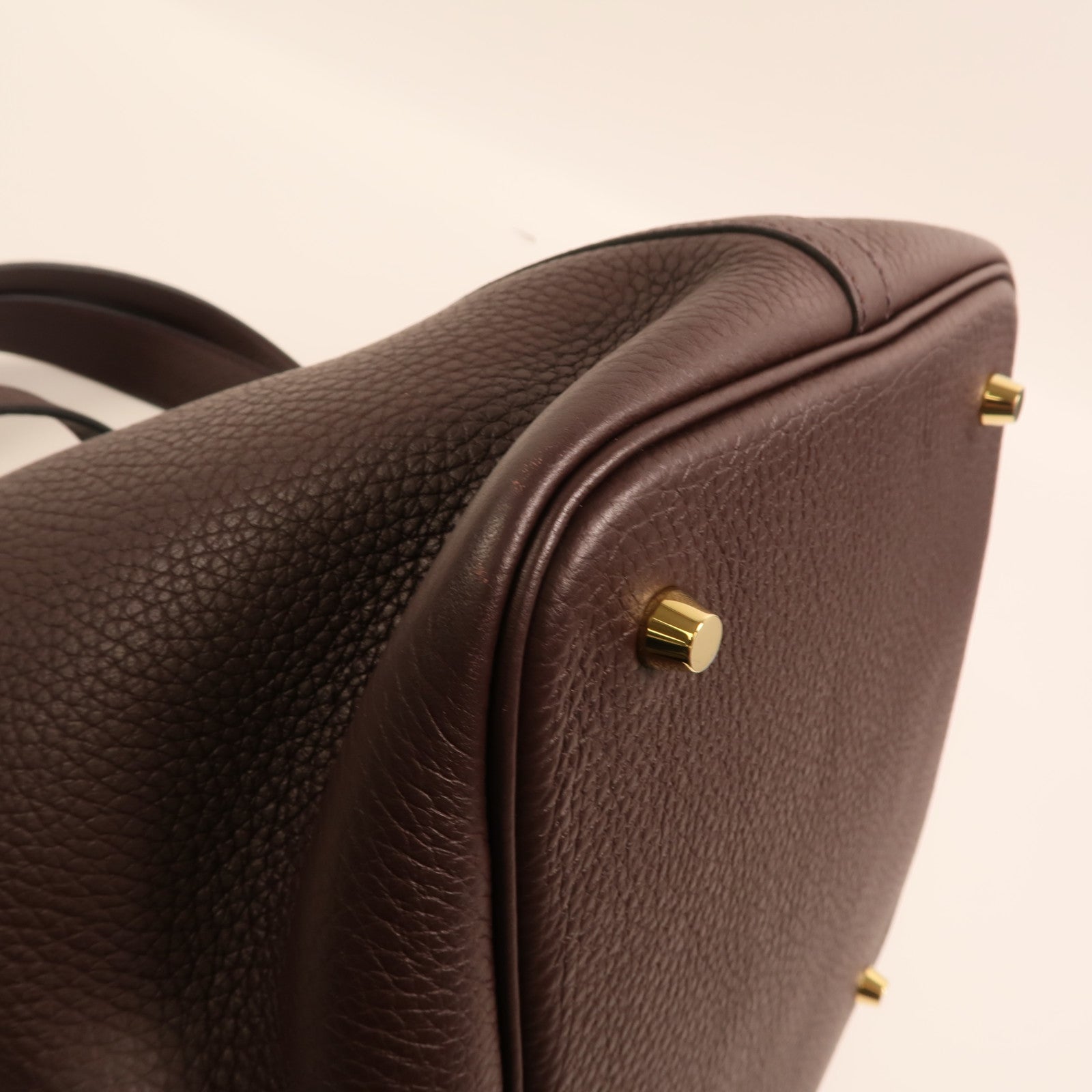 HERMES Clemence皮革Picotin MM金扣手挽袋Rouge Sellier