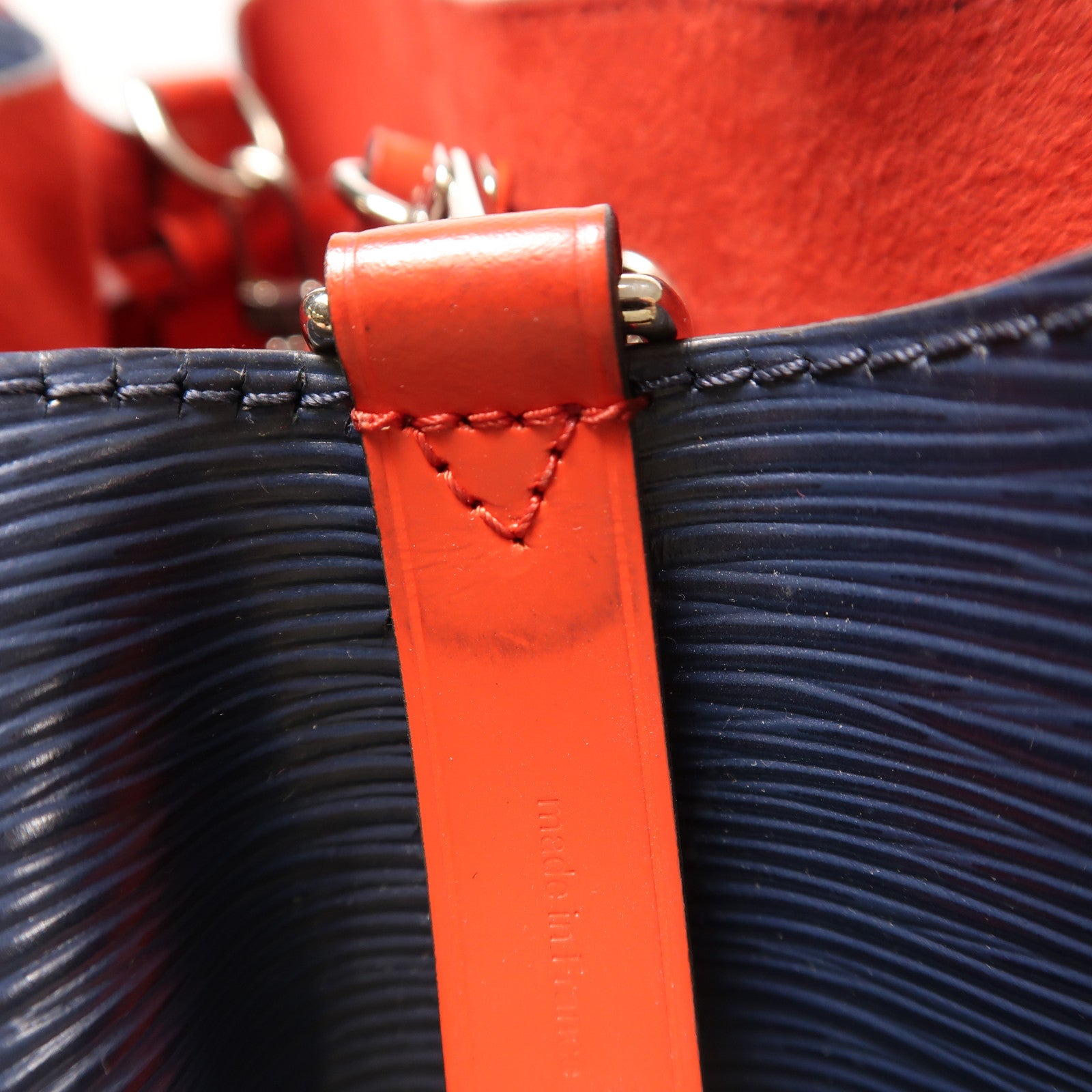 LOUIS VUITTON Epi NeoNoe MM銀扣手挽肩背兩用袋