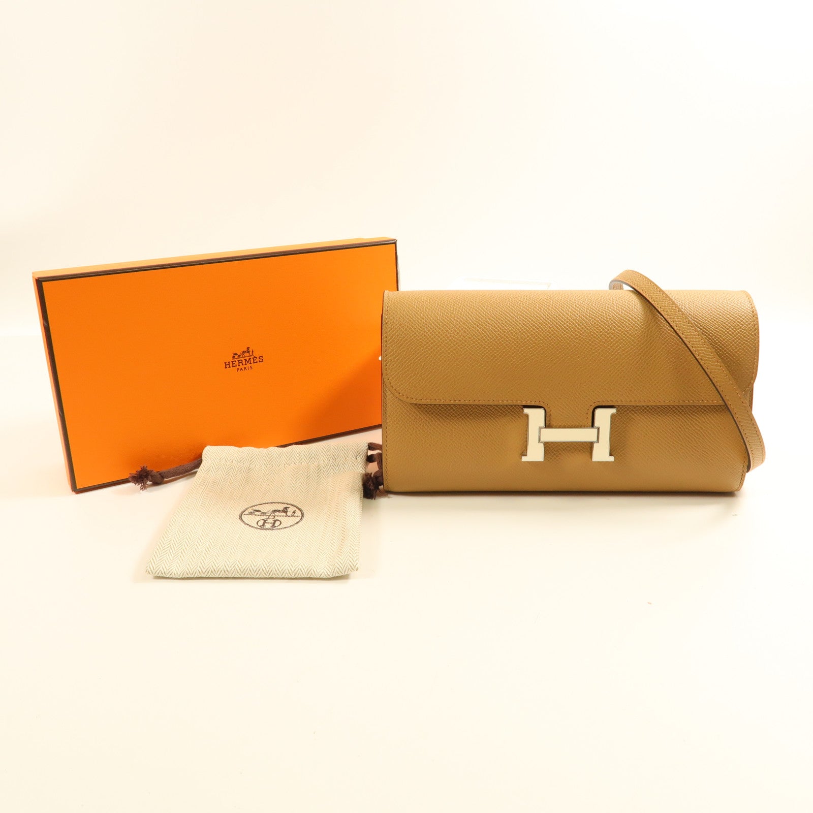HERMES Epsom皮革Constance To Go銀扣肩背袋Chai
